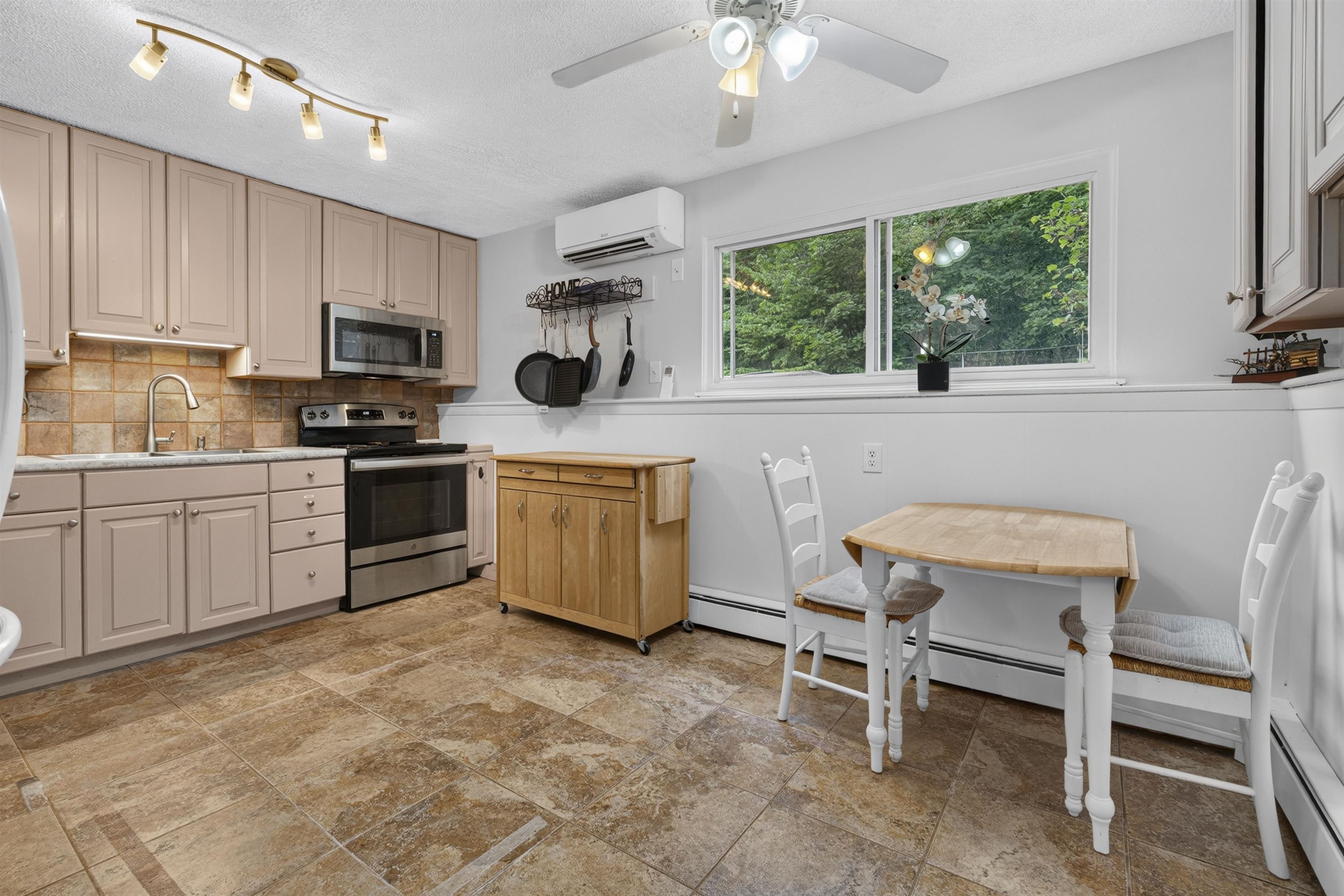 11 Tanglewood Drive Property Photo 8