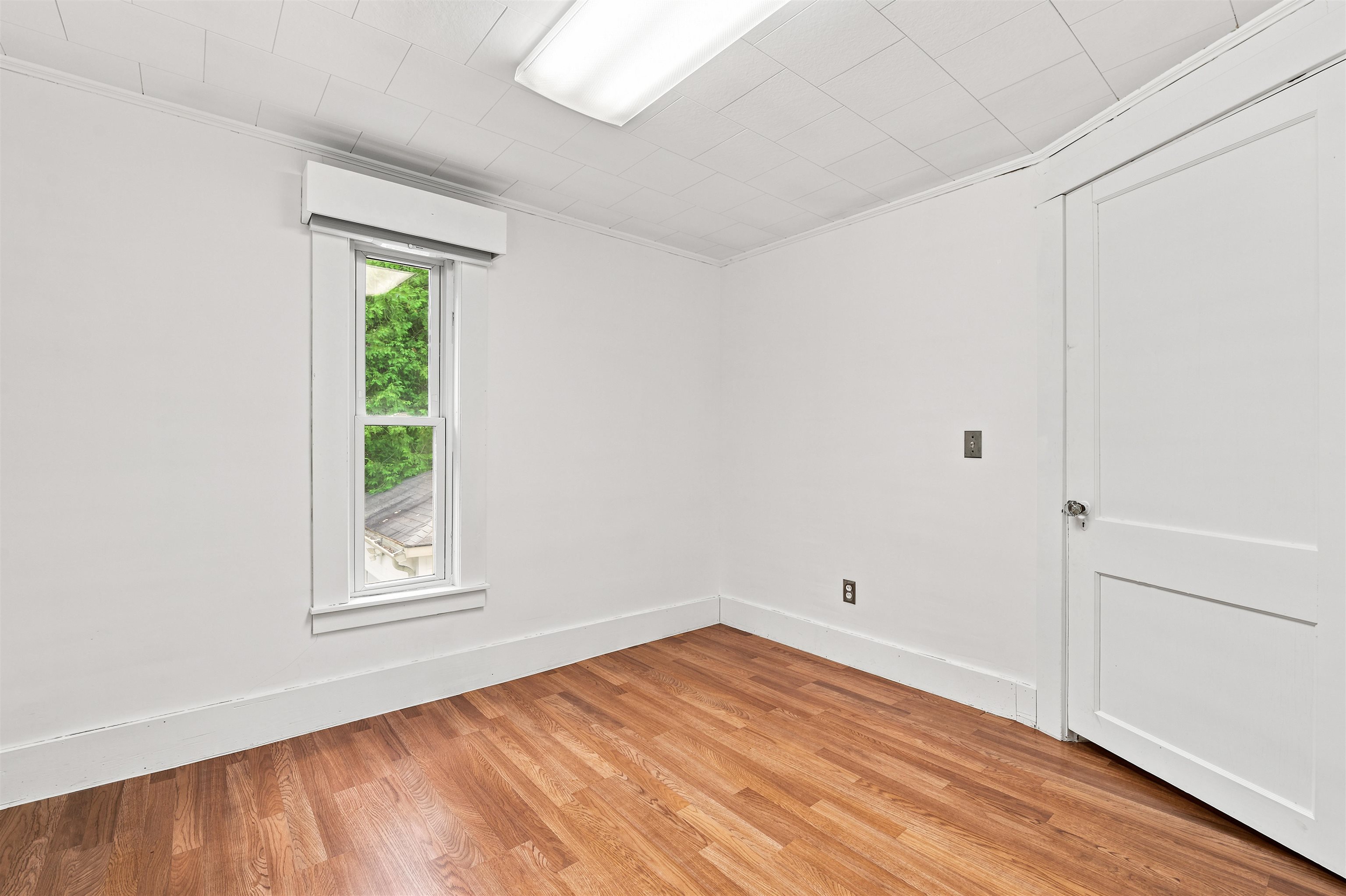 27 Hillside Avenue Property Photo 23