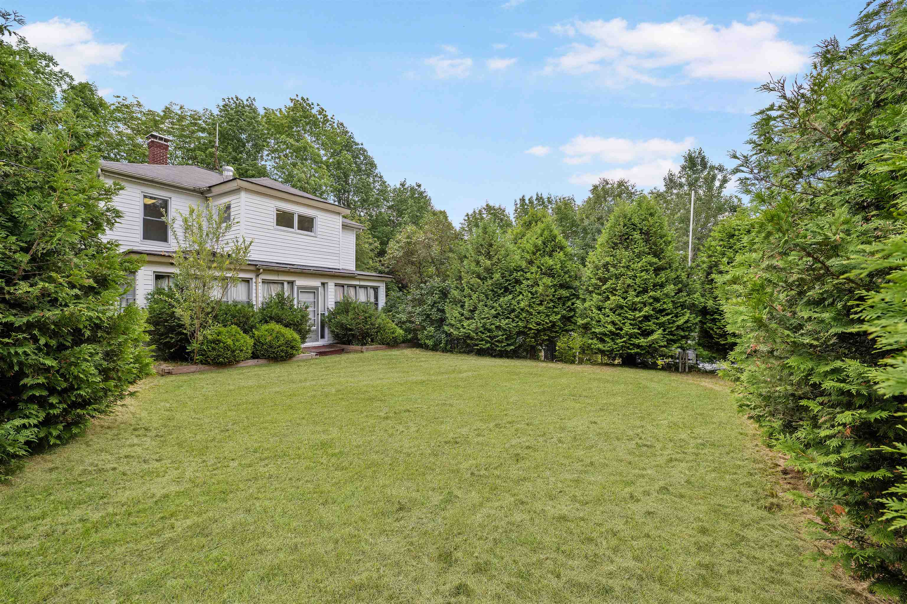 27 Hillside Avenue Property Photo 40