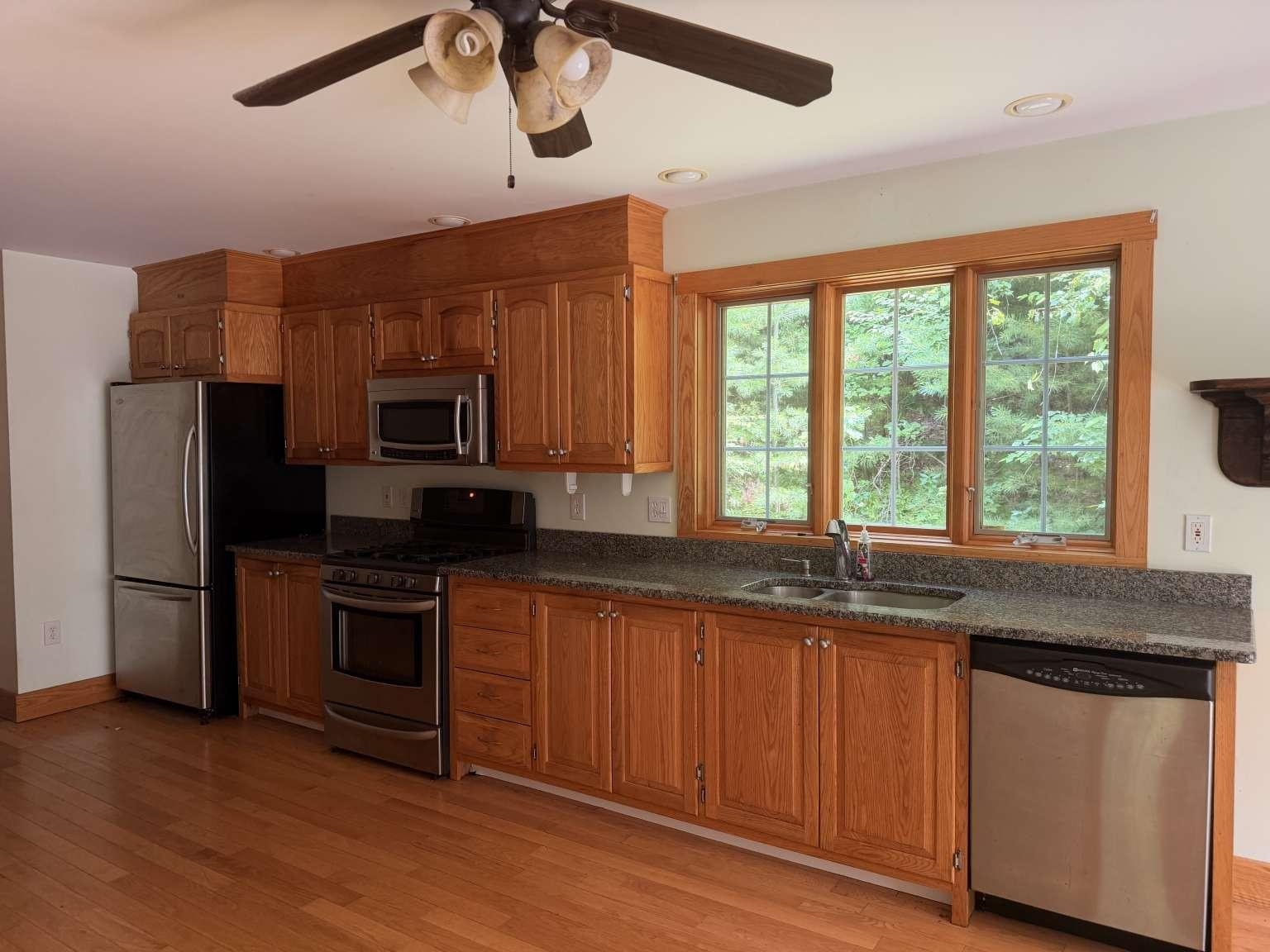 98 White Tail Lane Property Photo 9