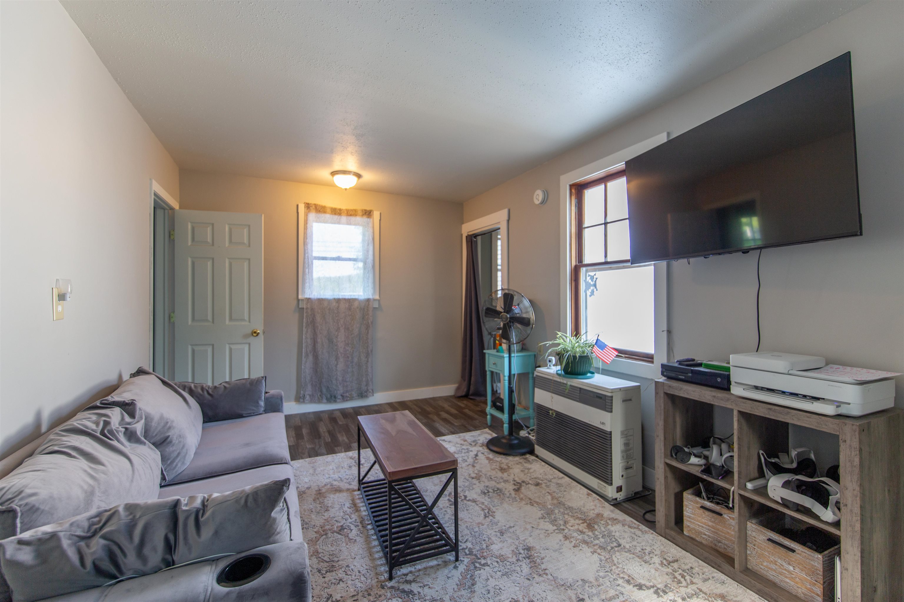 83 Tamworth Road Property Photo 47