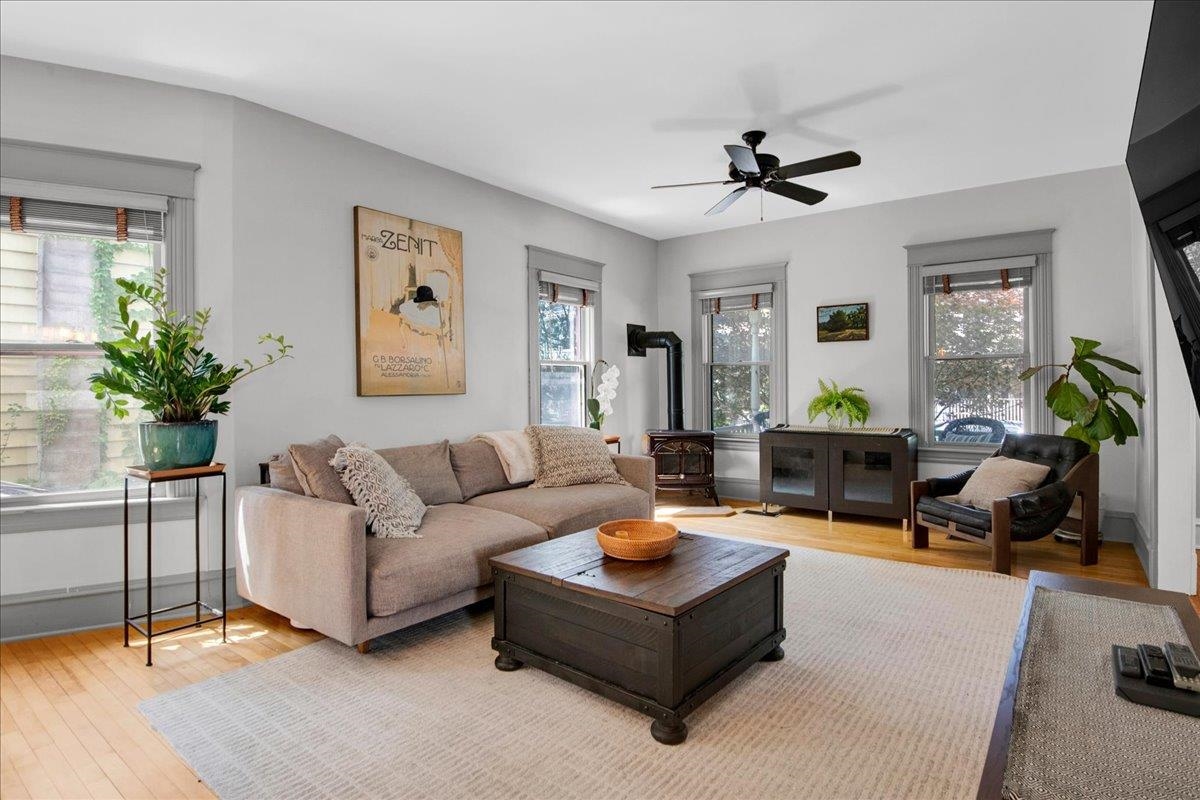 16 Isham Street Property Photo 4