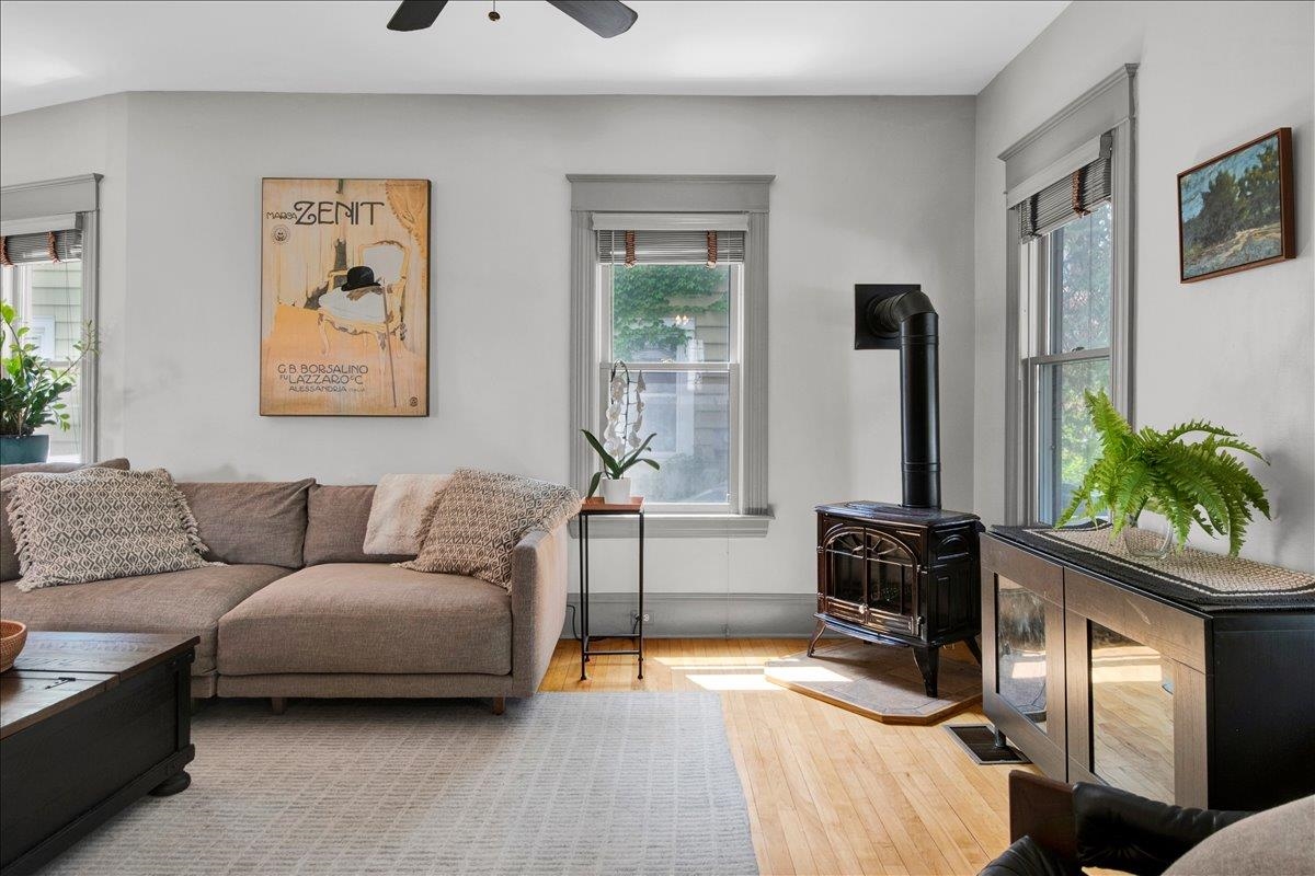 16 Isham Street Property Photo 12