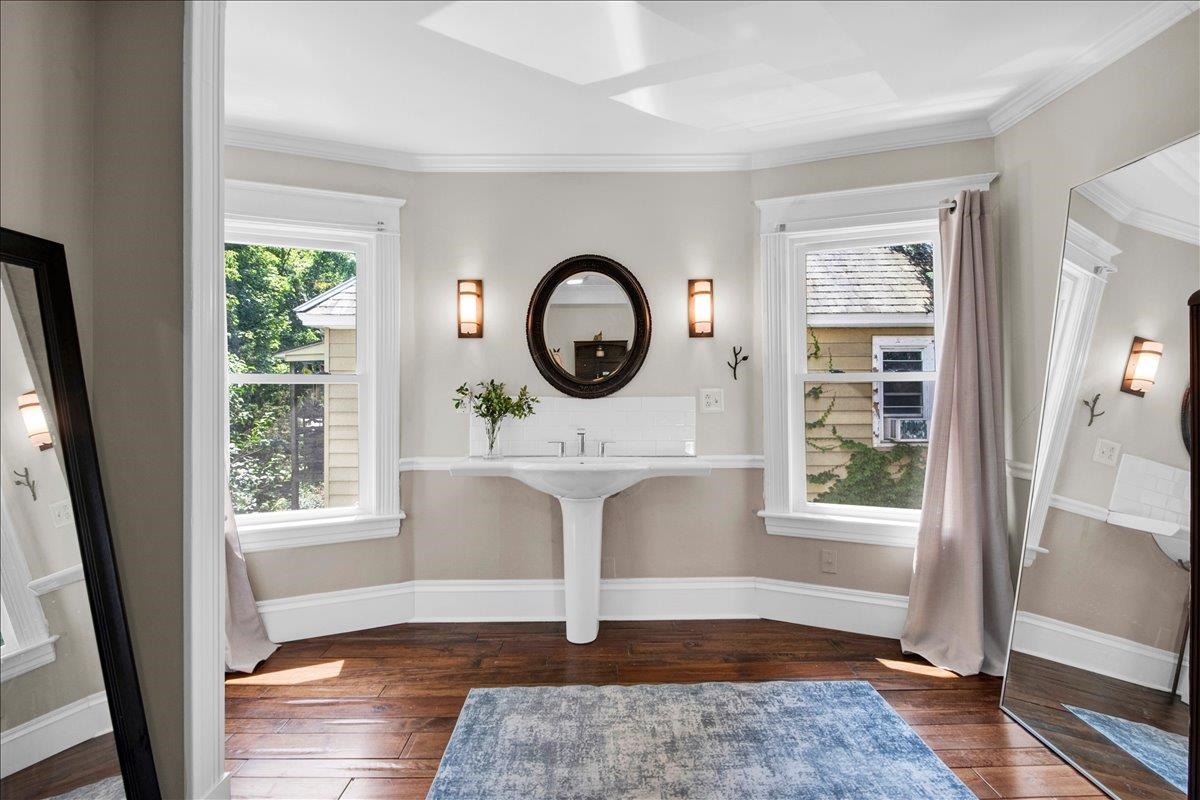 16 Isham Street Property Photo 18