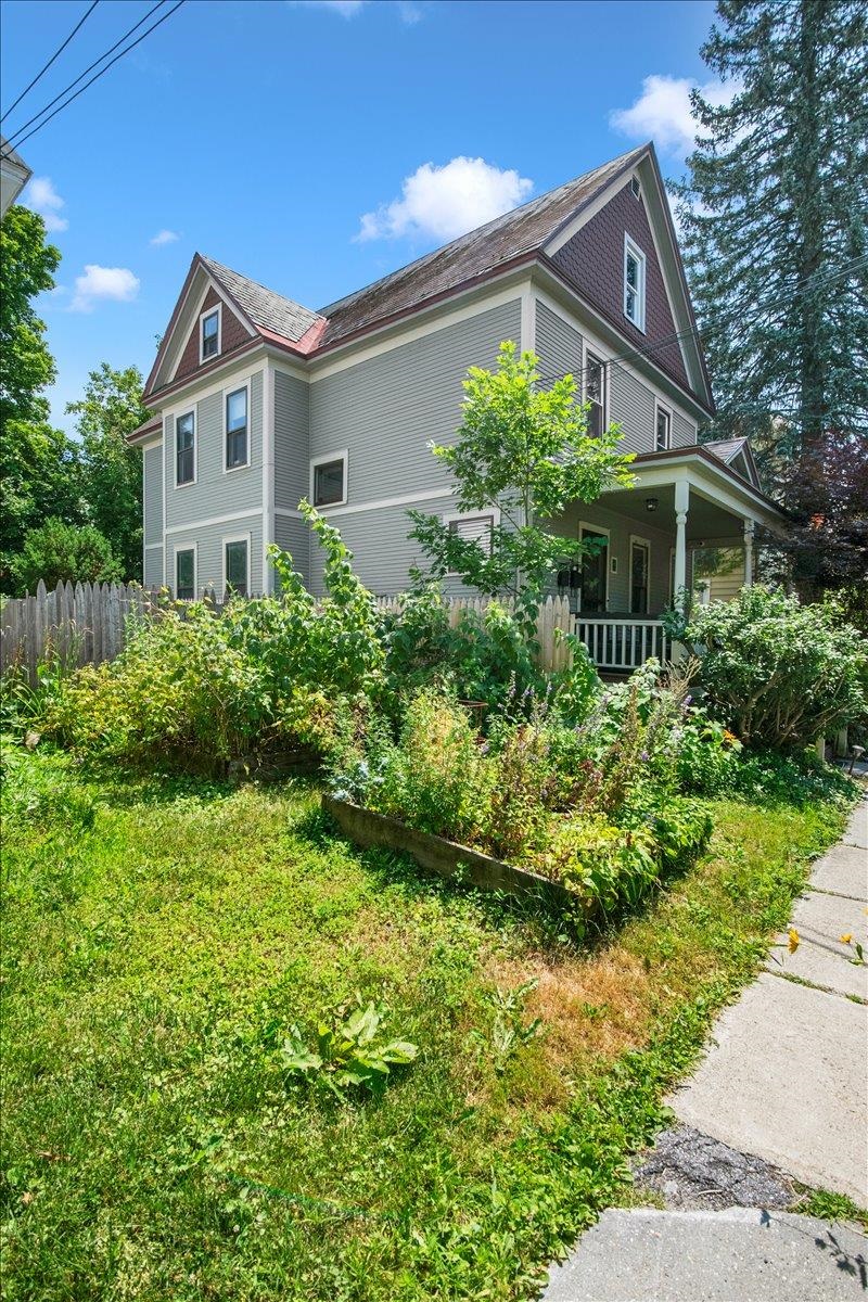 16 Isham Street Property Photo 45