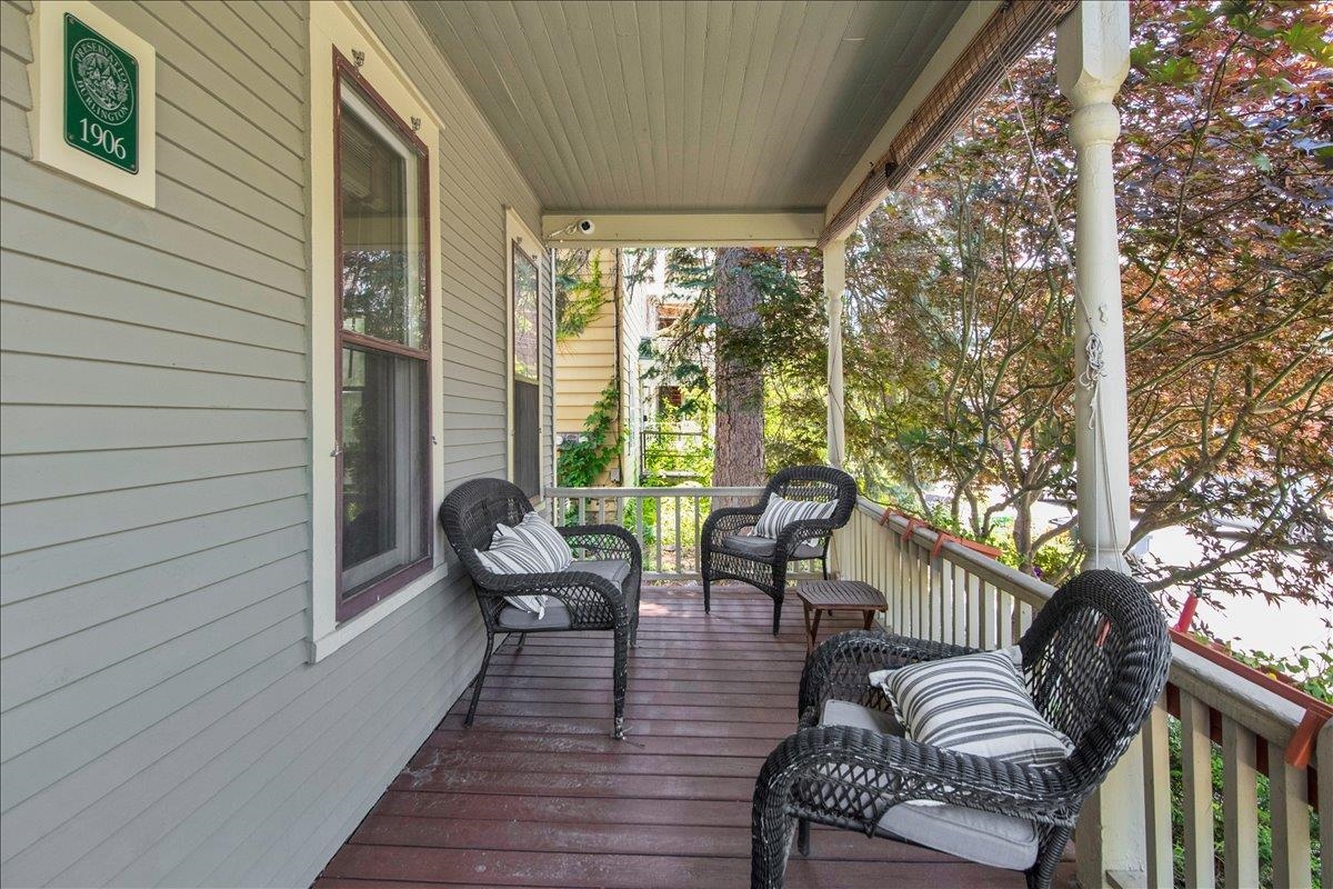 16 Isham Street Property Photo 46