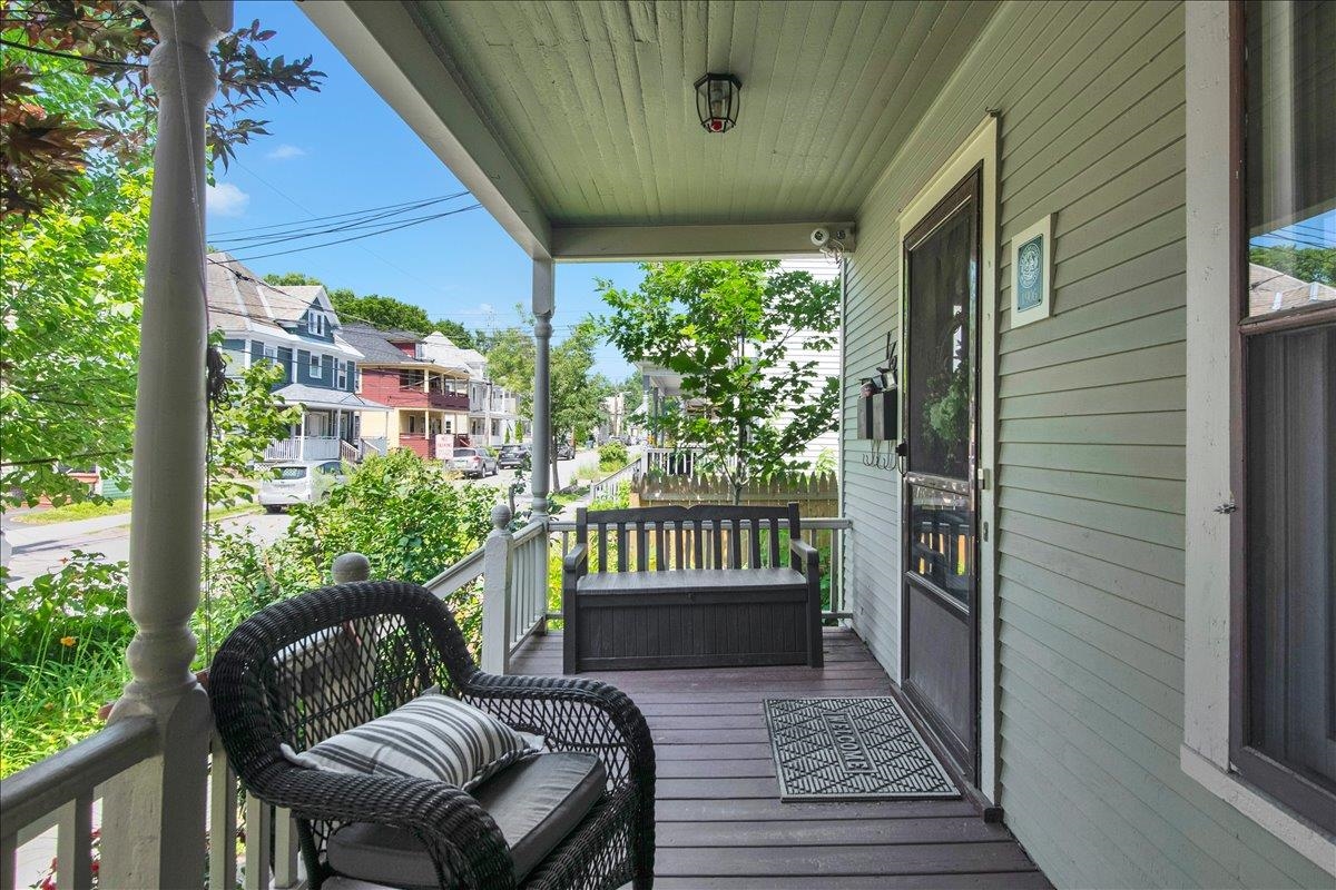 16 Isham Street Property Photo 47