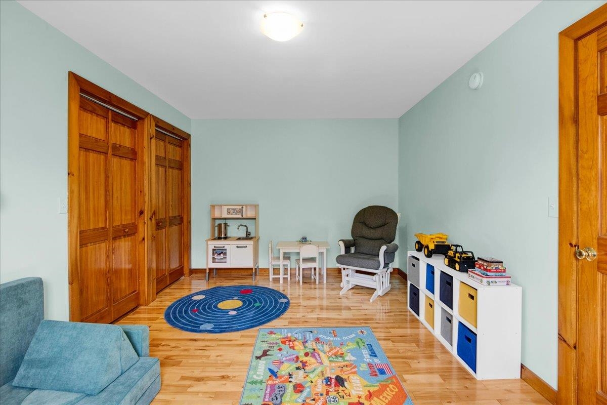 218 Donahue Road Property Photo 35