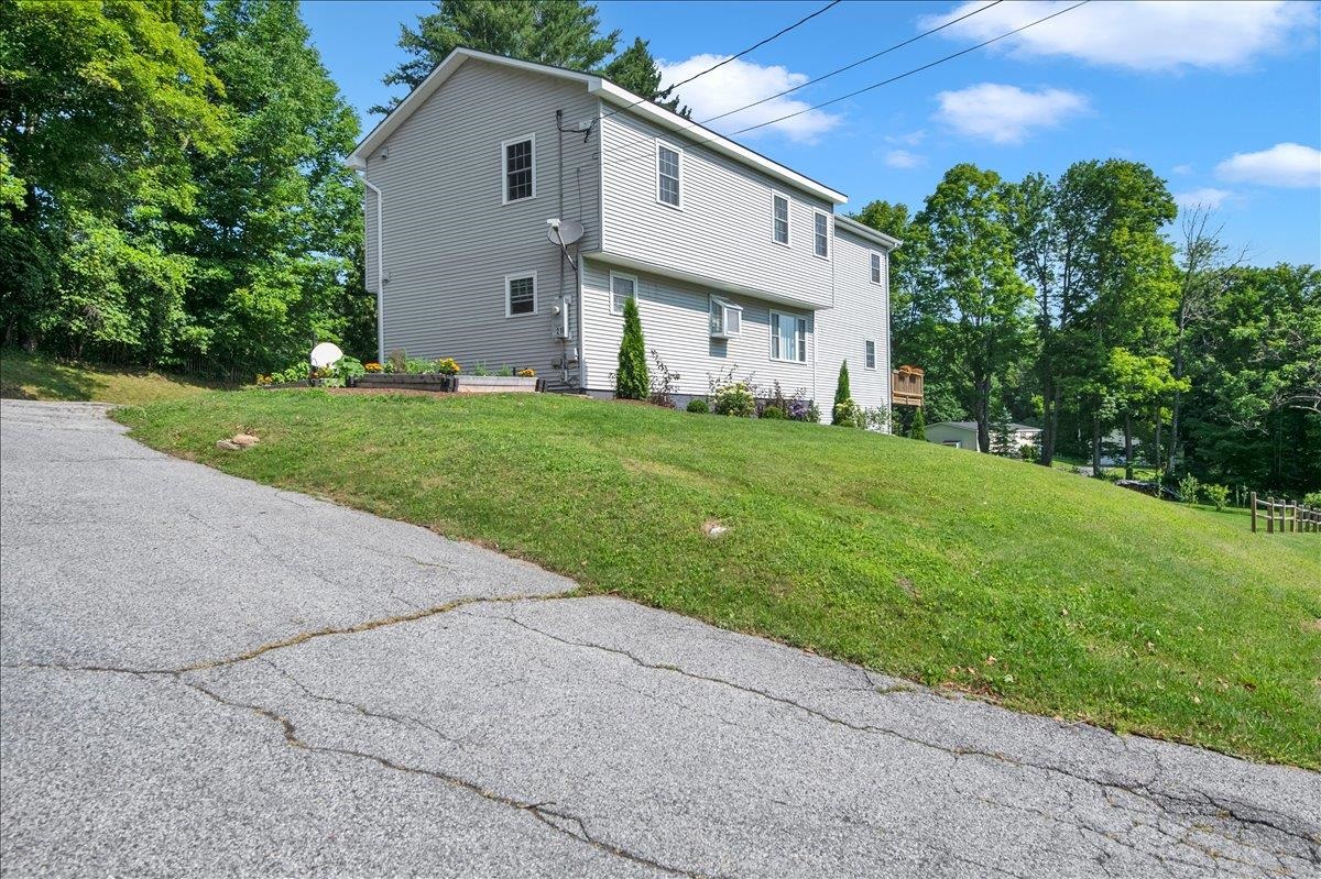218 Donahue Road Property Photo 44