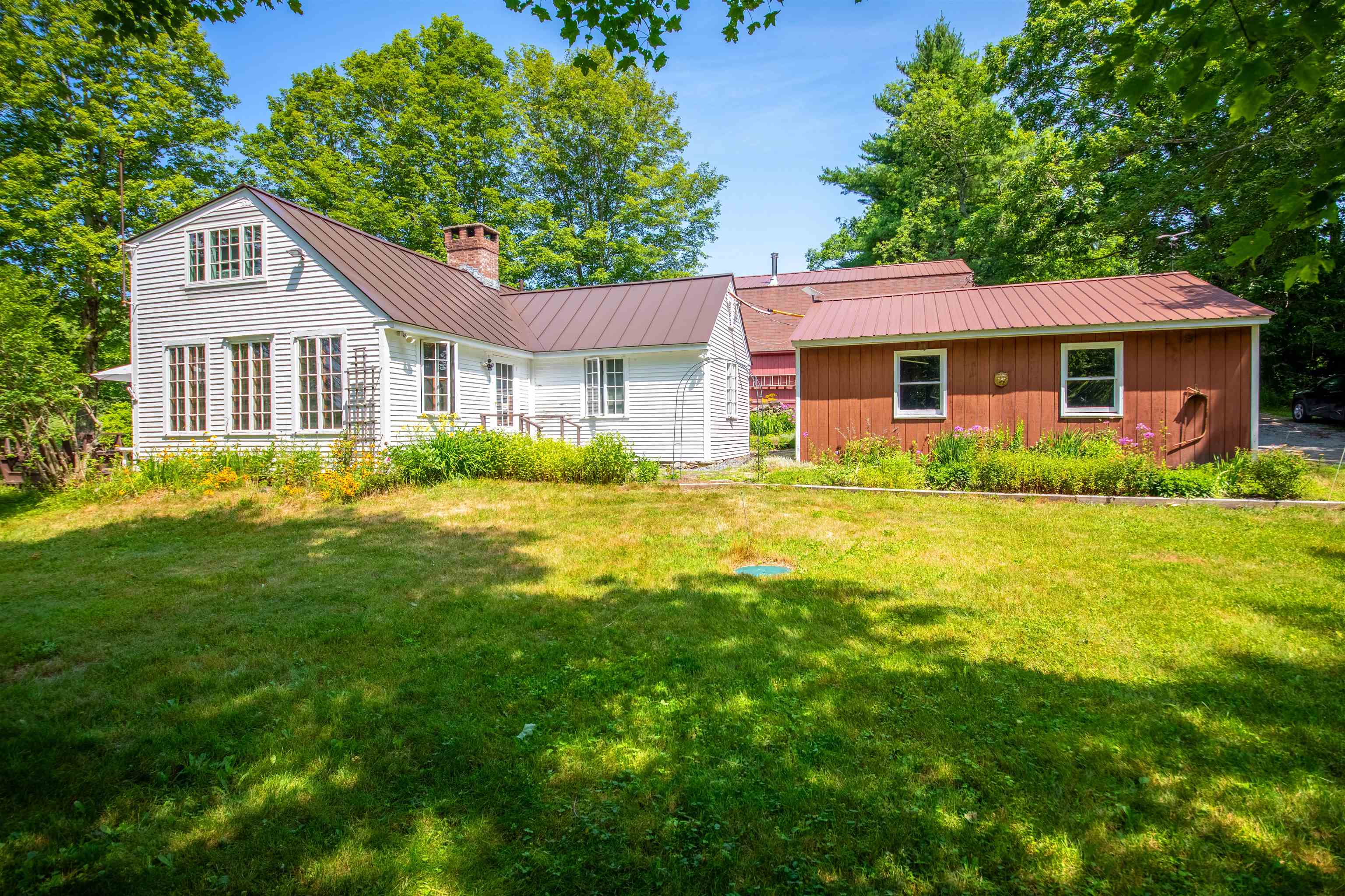 254 Lawrence Drive Property Photo 1