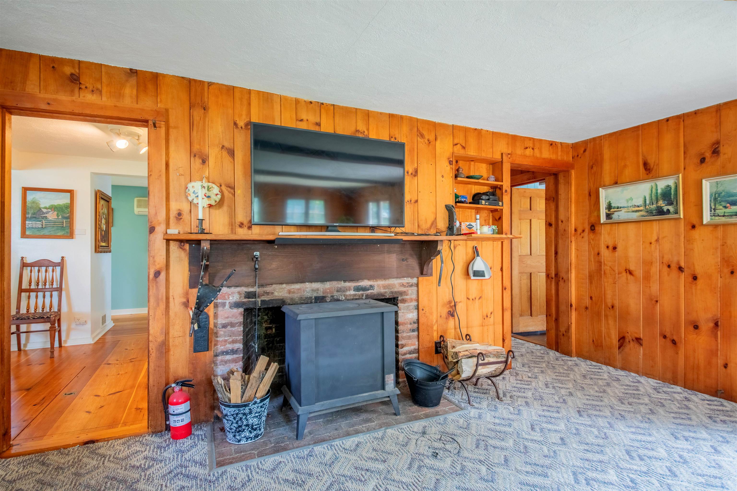 254 Lawrence Drive Property Photo 14