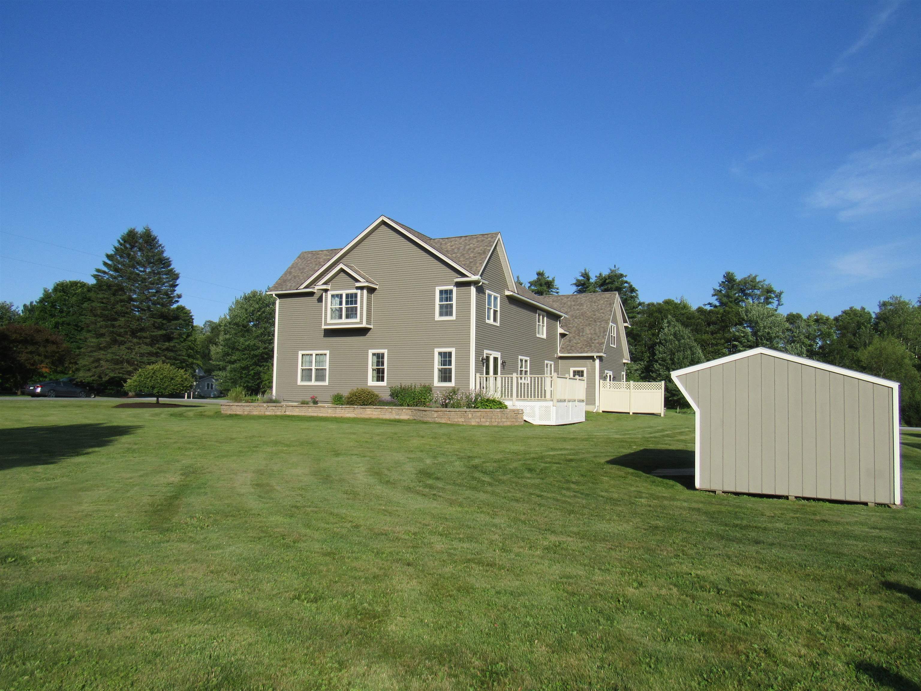 1030 Mount Vernon Street Property Photo 7