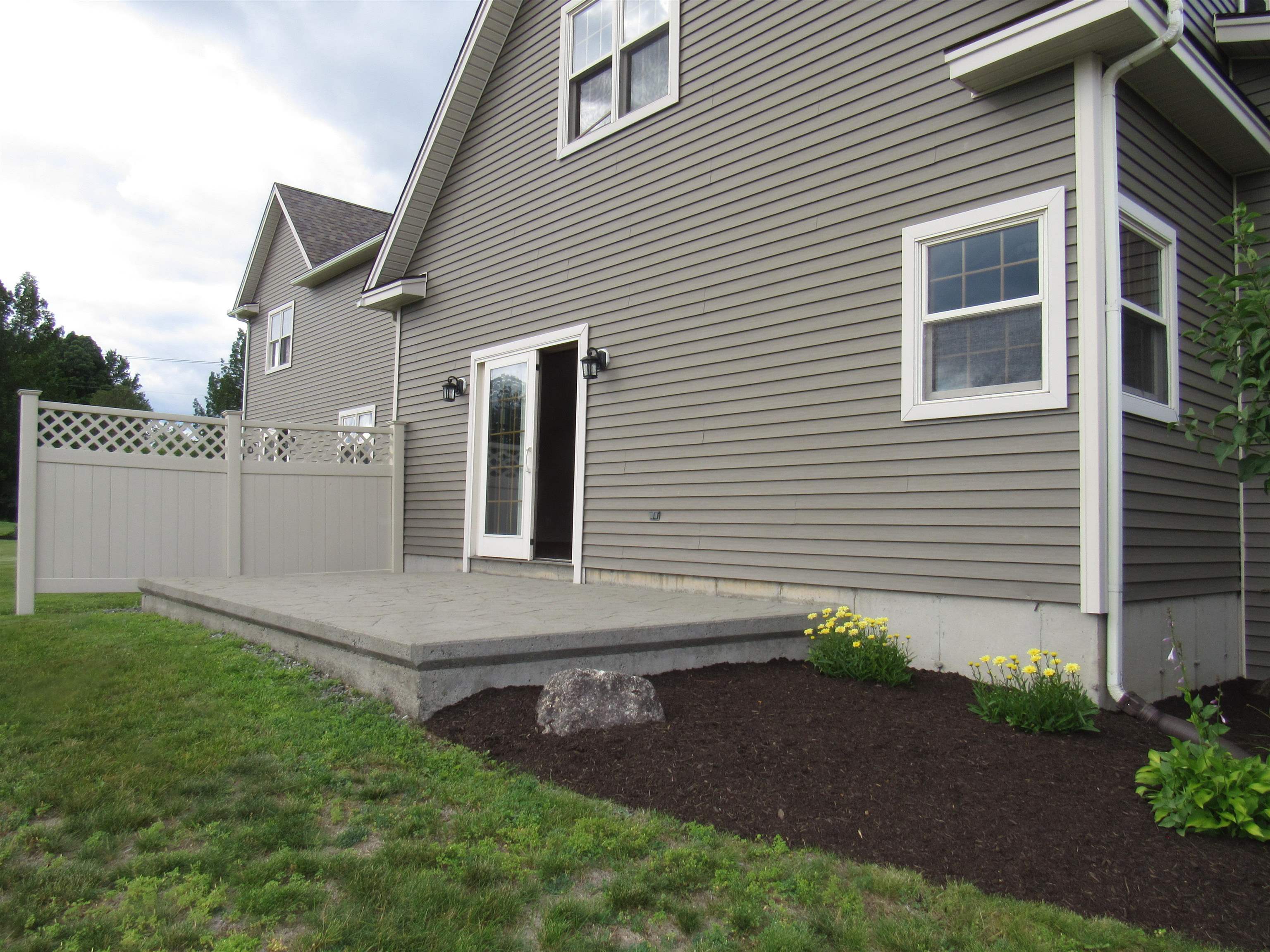 1030 Mount Vernon Street Property Photo 58