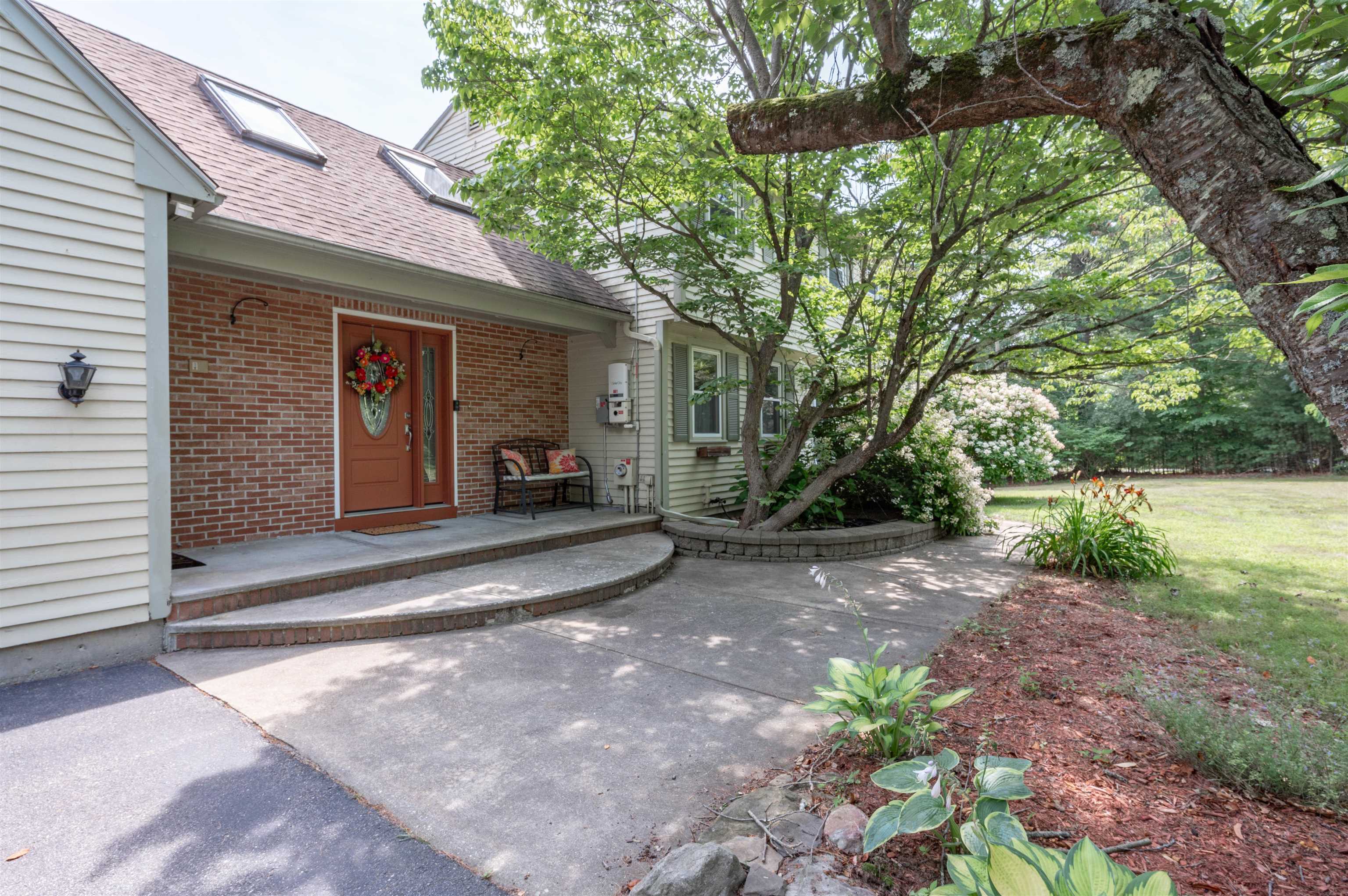 8 Sullivan Road Property Photo 1