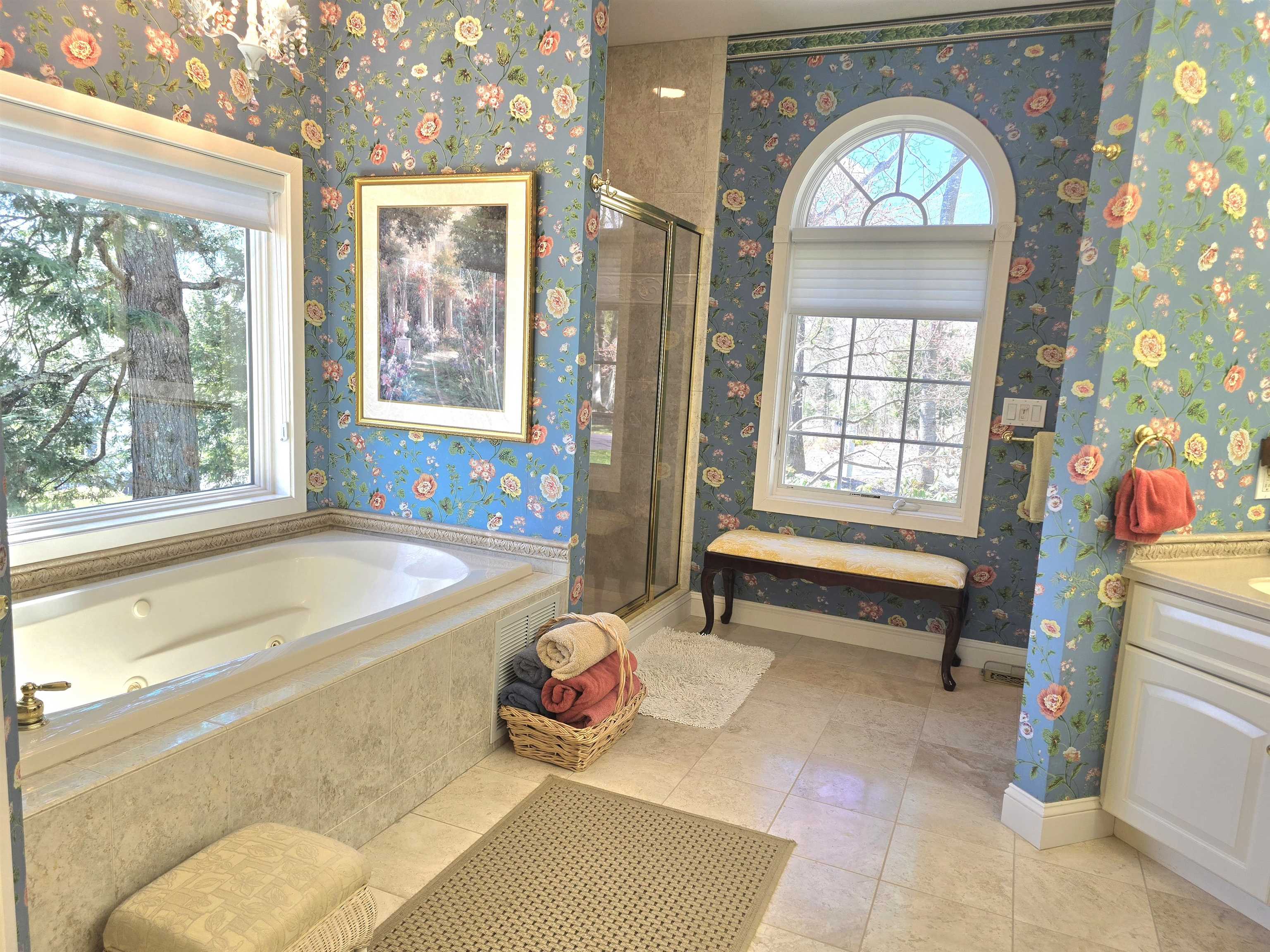 22 Moat Lane Property Photo 19