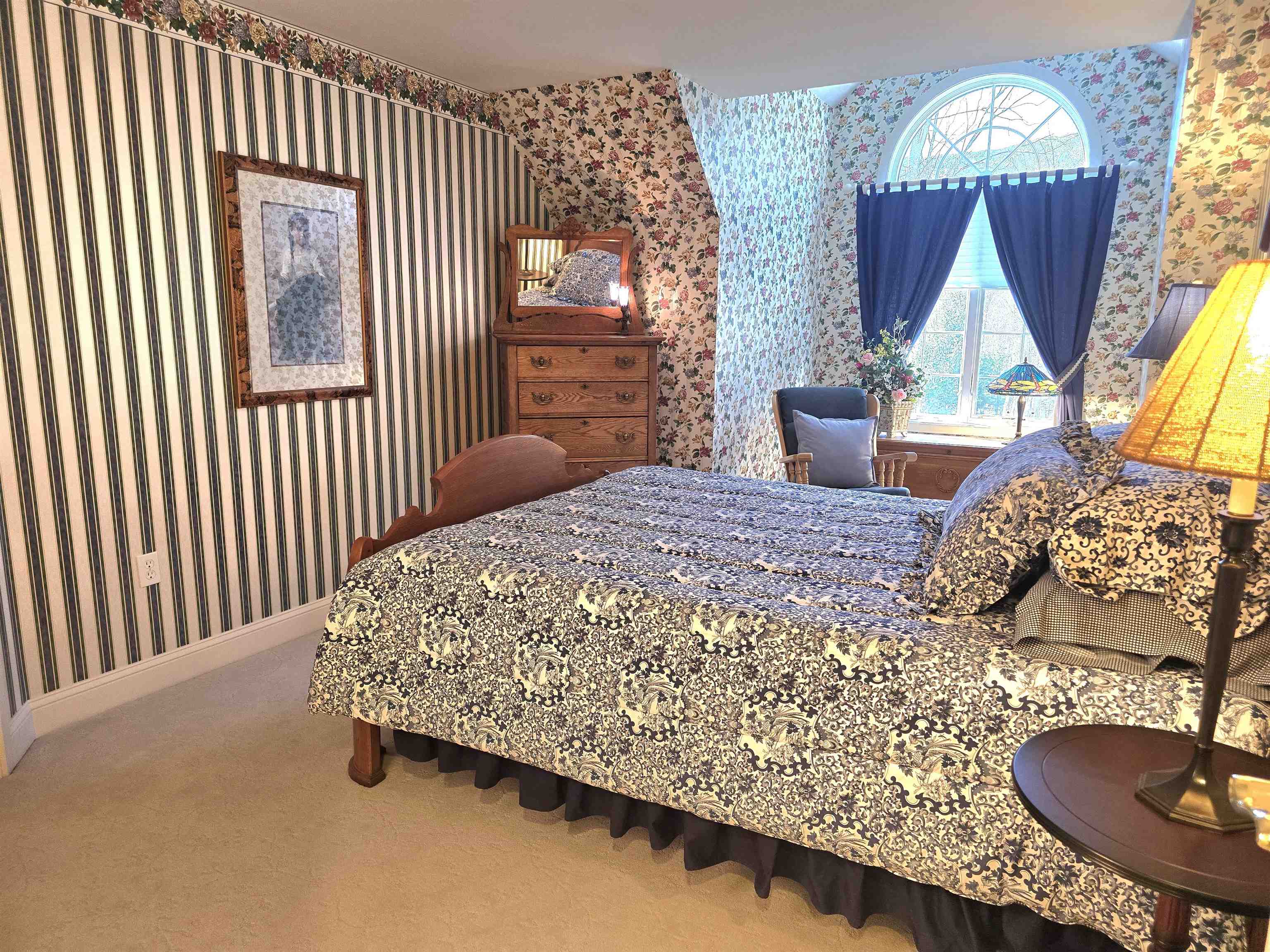 22 Moat Lane Property Photo 30
