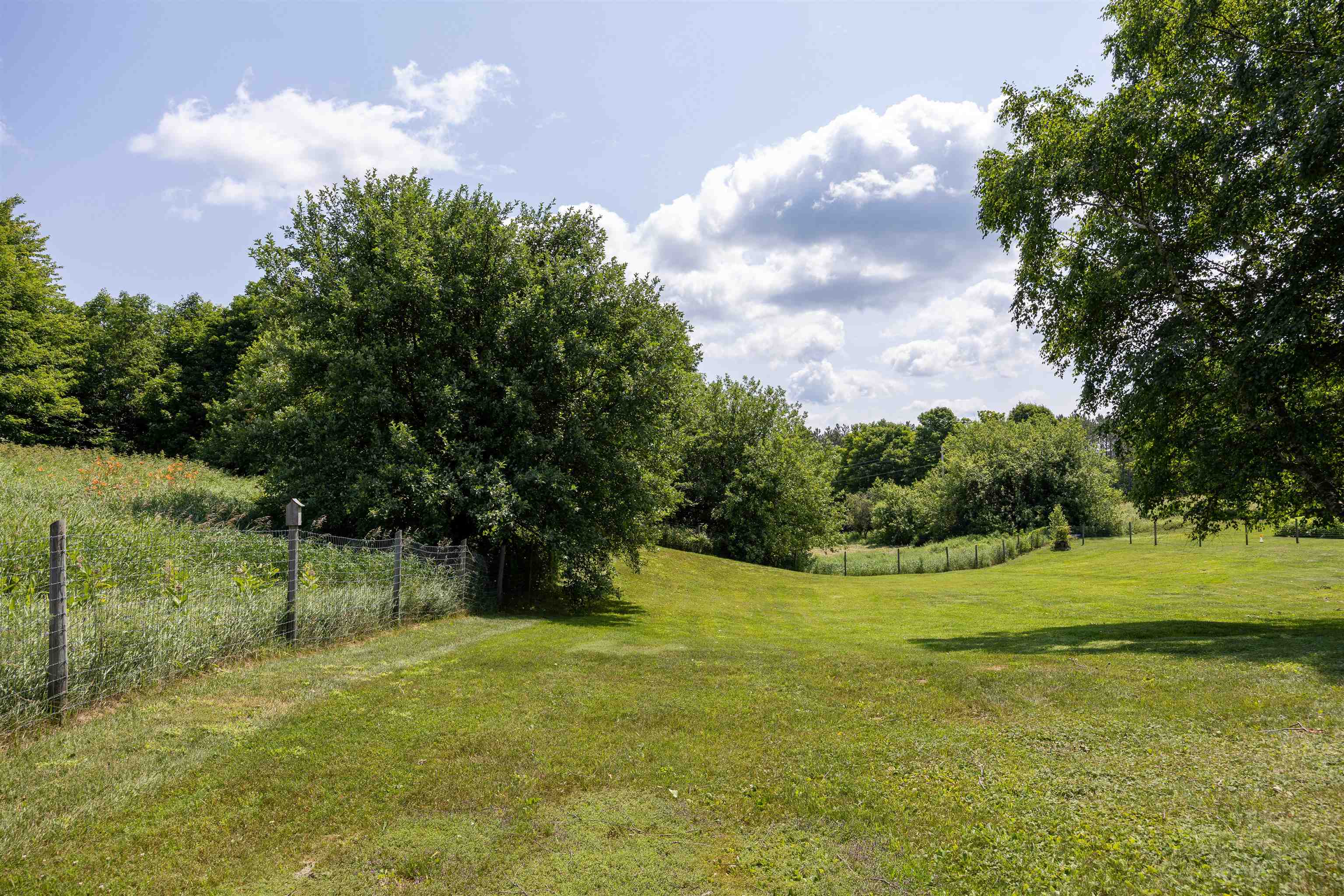 340 Currier Road Property Photo 47