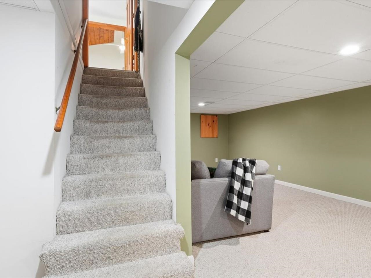 638 Nottingham Drive Property Photo 33