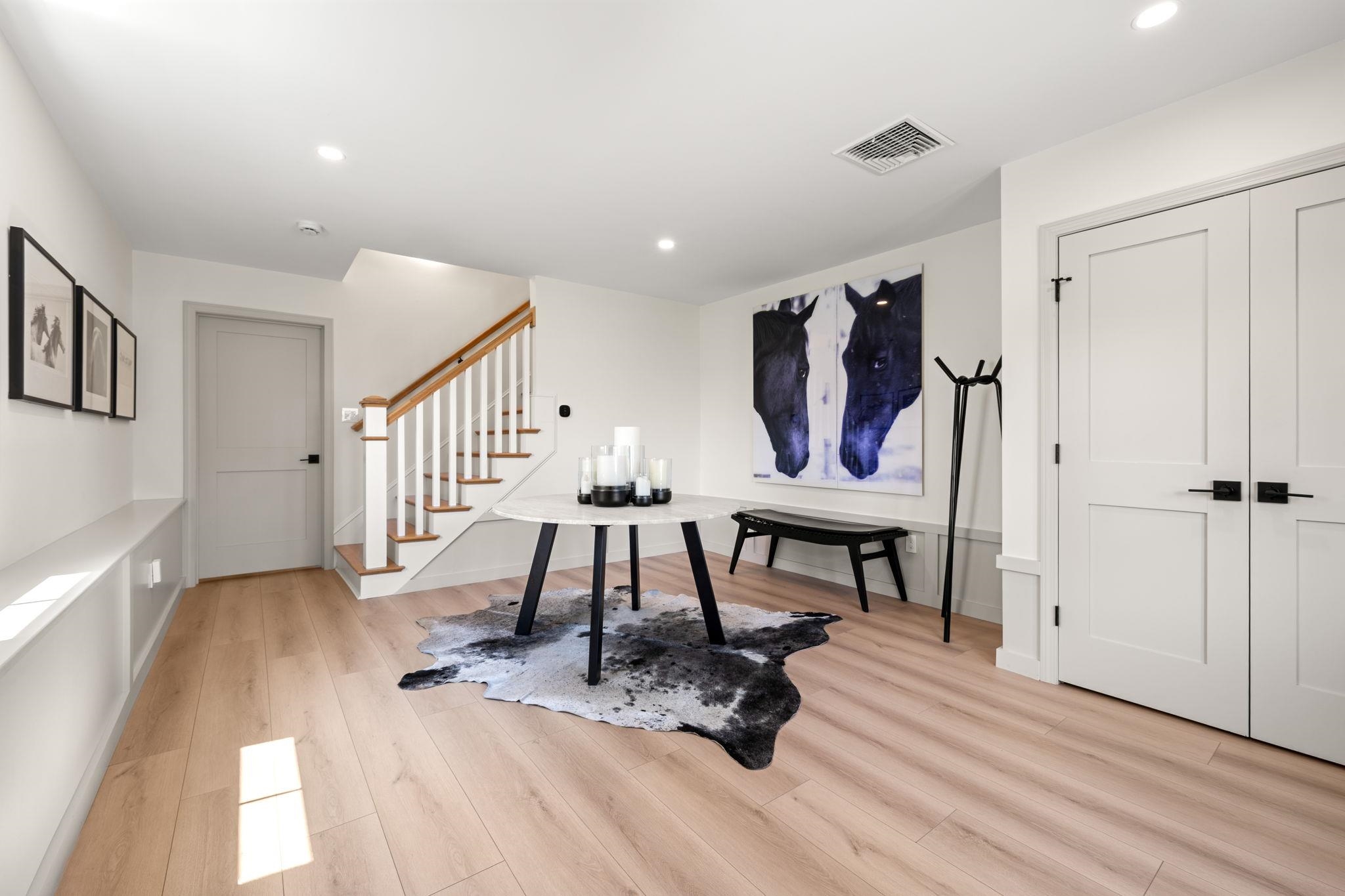 82 Kings Highway Property Photo 8