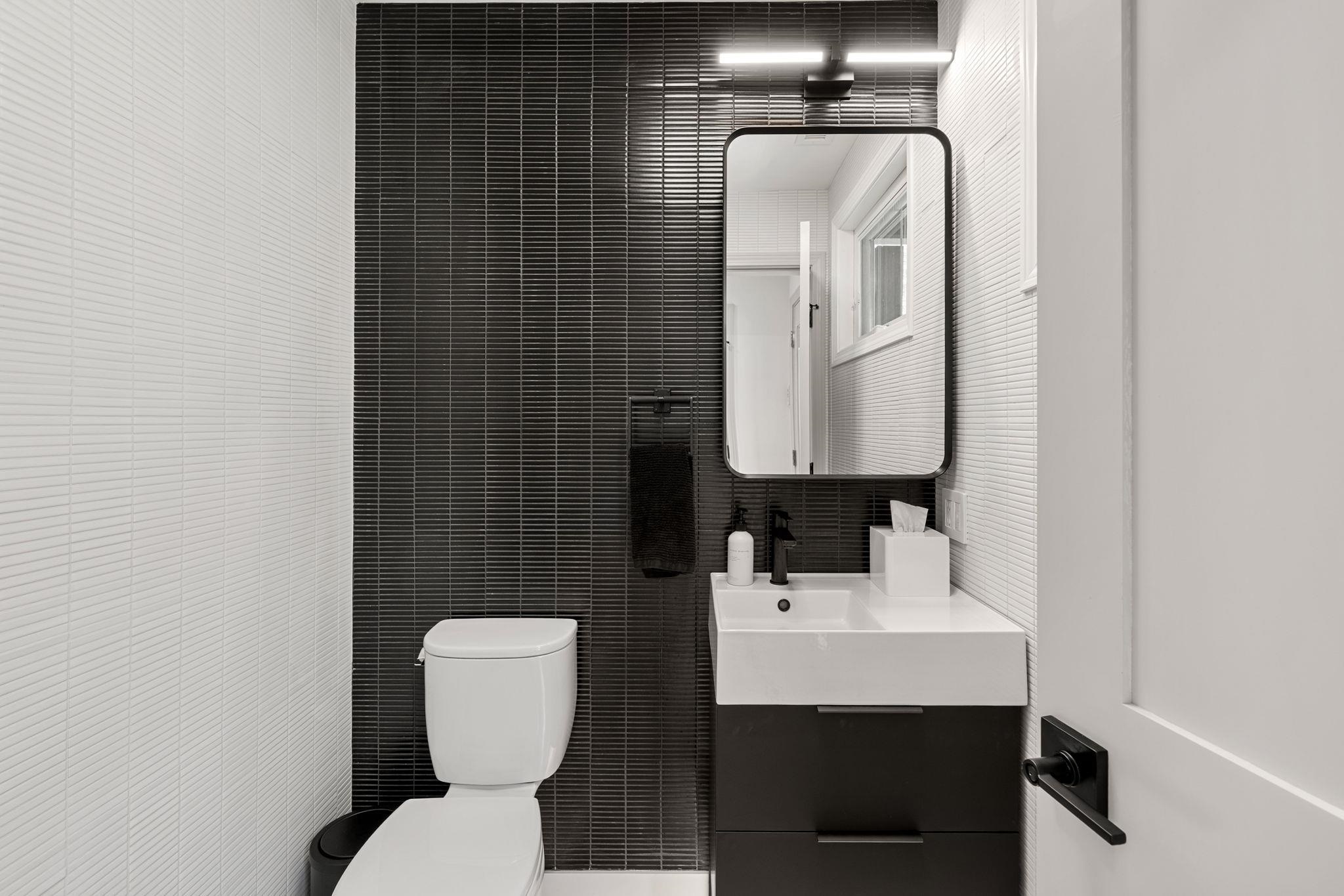 82 Kings Highway Property Photo 26