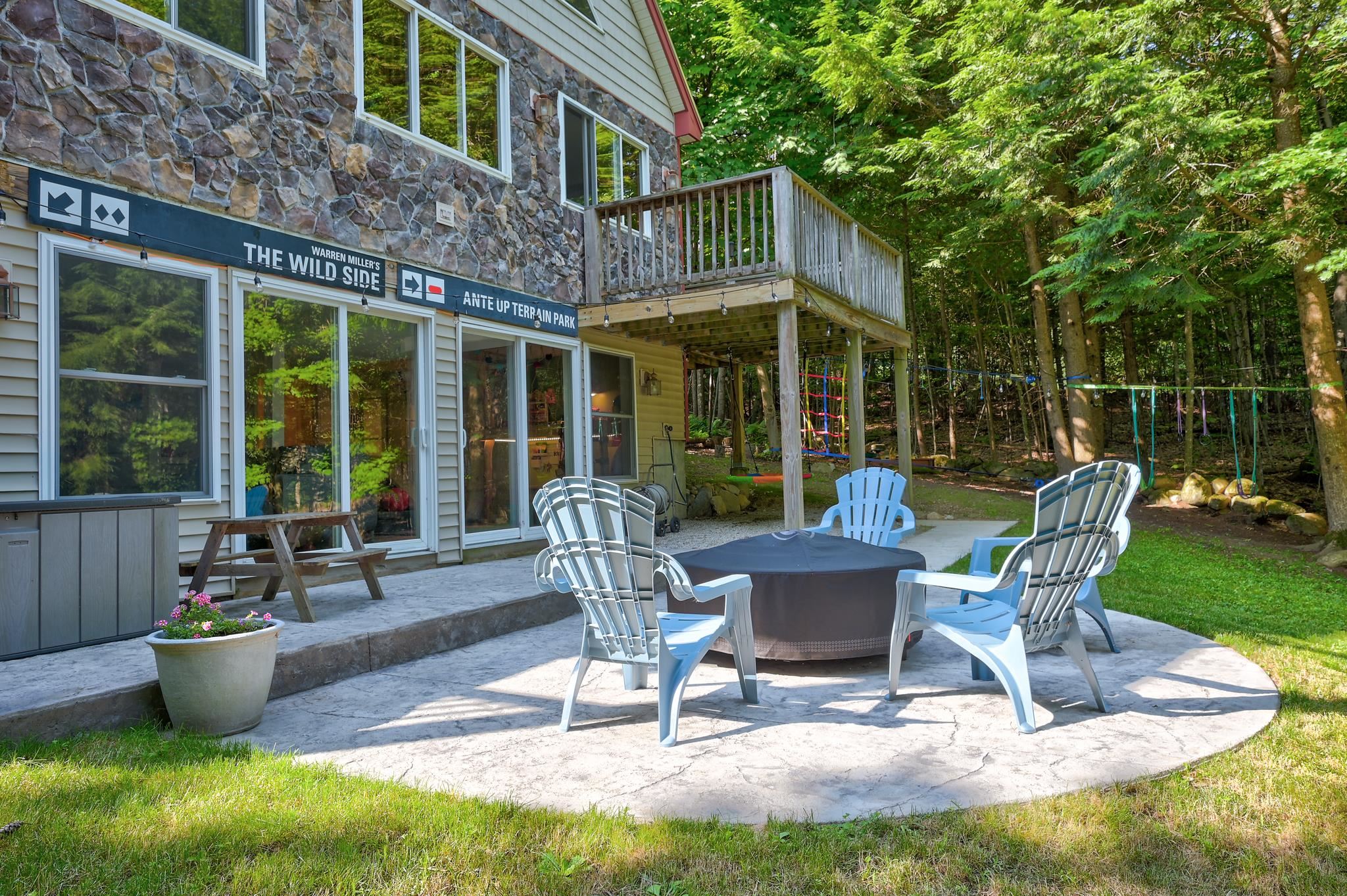 65 Garmish Road Property Photo 4