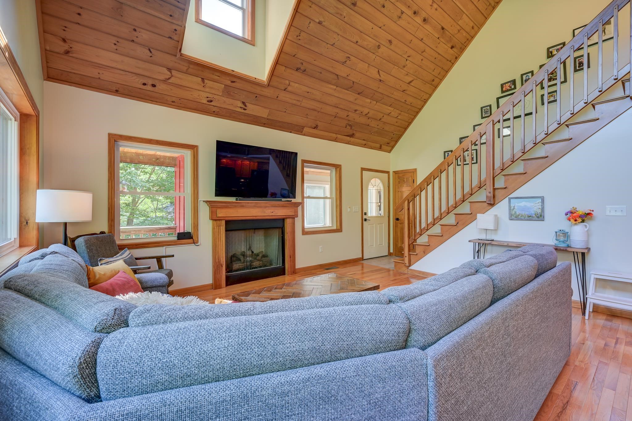 65 Garmish Road Property Photo 12