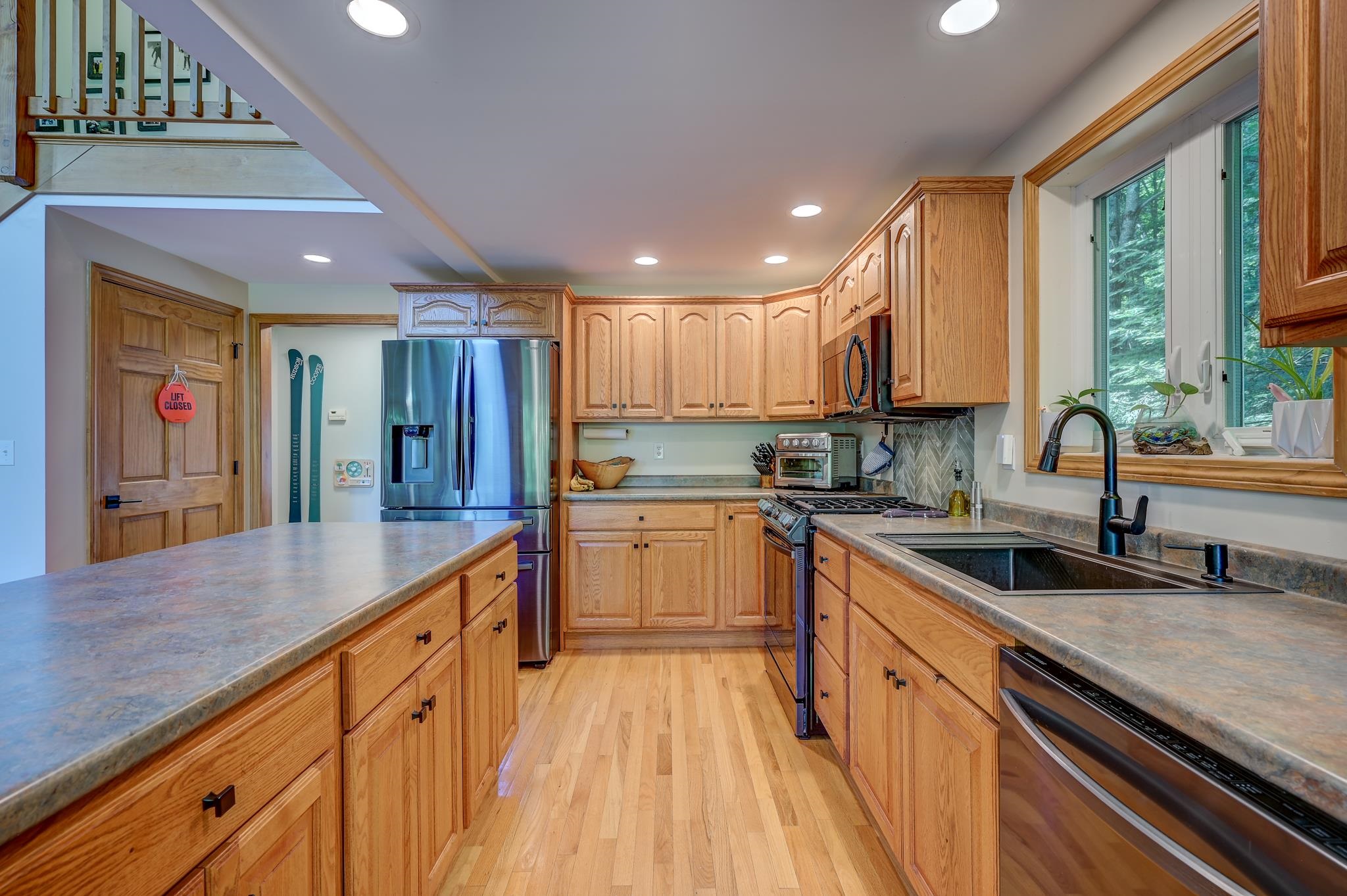 65 Garmish Road Property Photo 17