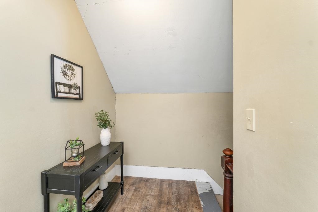 19 Stevens Avenue Property Photo 36