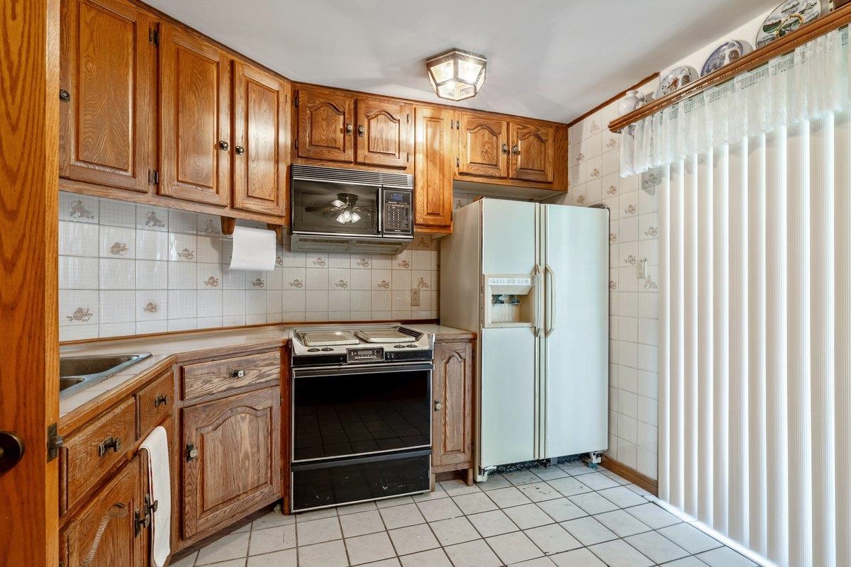 478 Jordan Point Property Photo 9