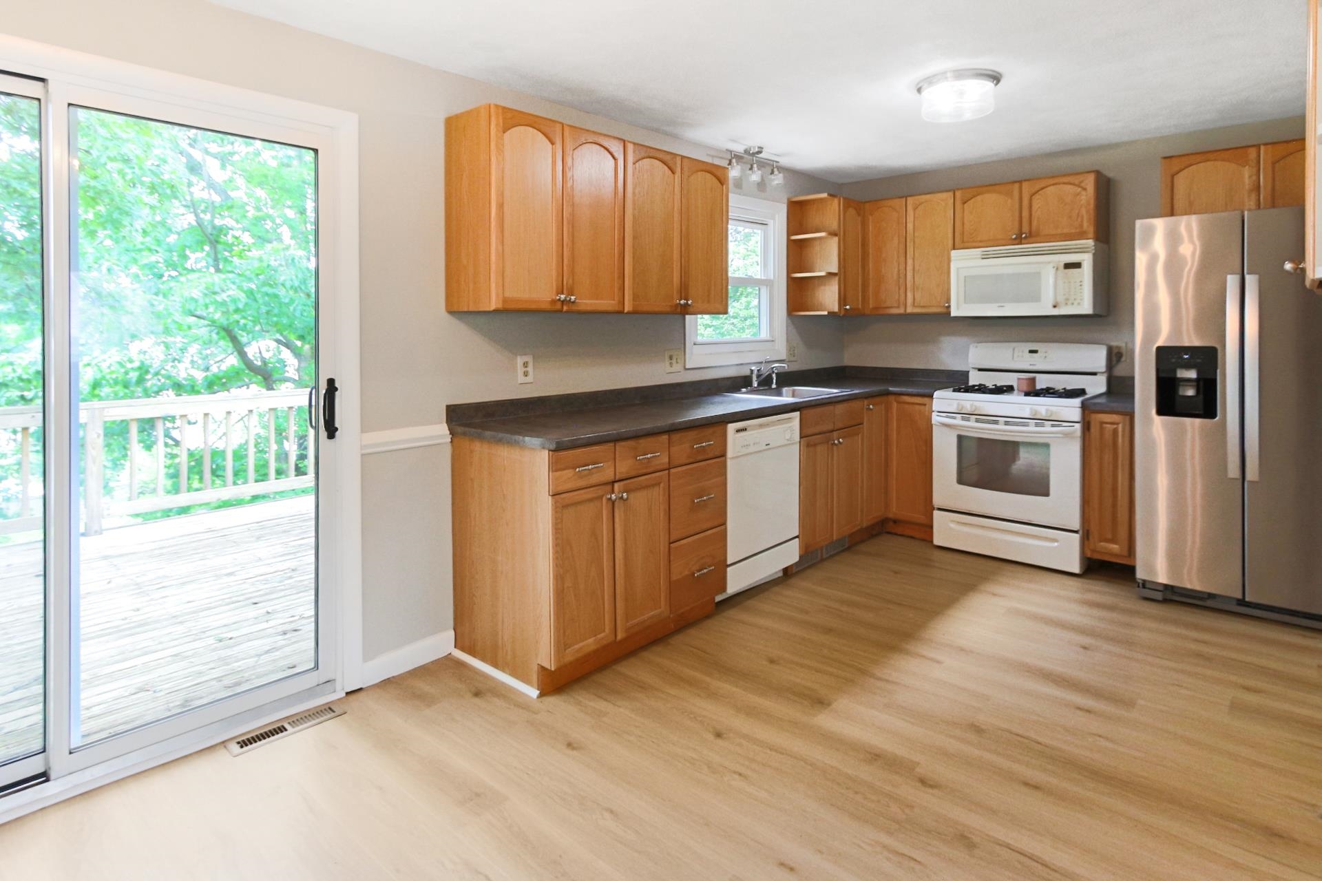 9 Judith Drive Property Photo 2