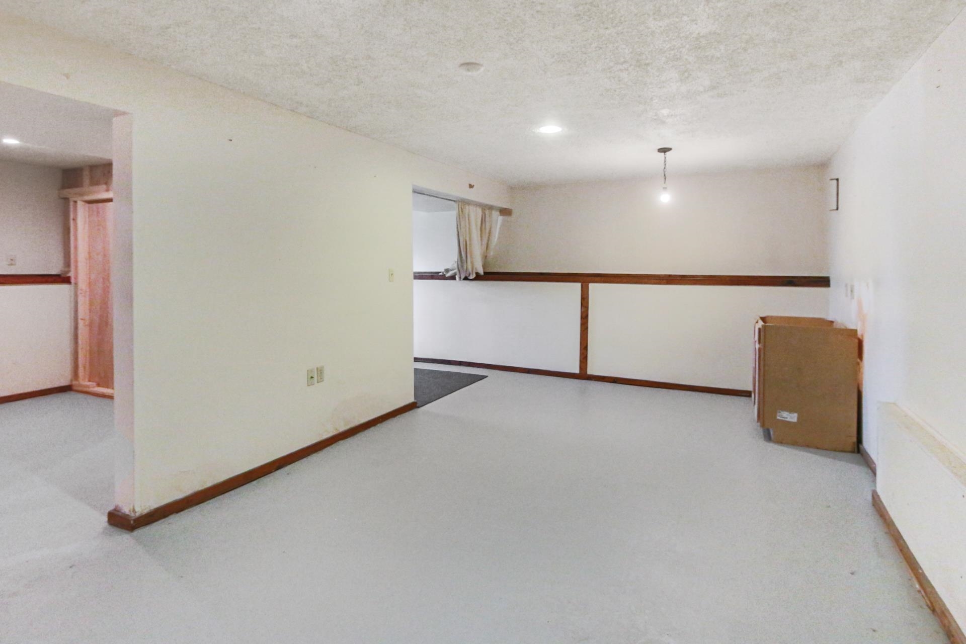 9 Judith Drive Property Photo 41