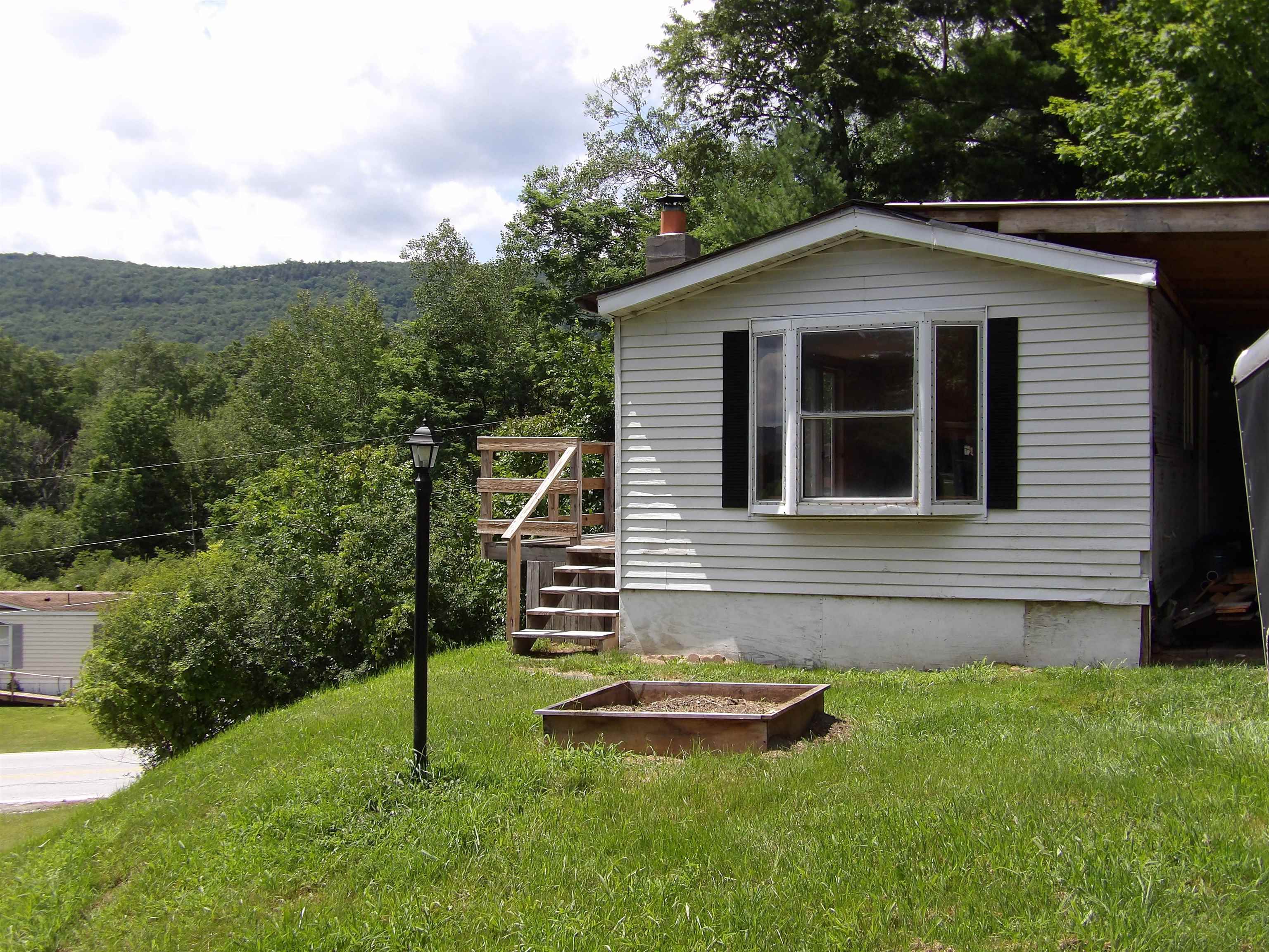 124 Clarendon Road Property Photo 2