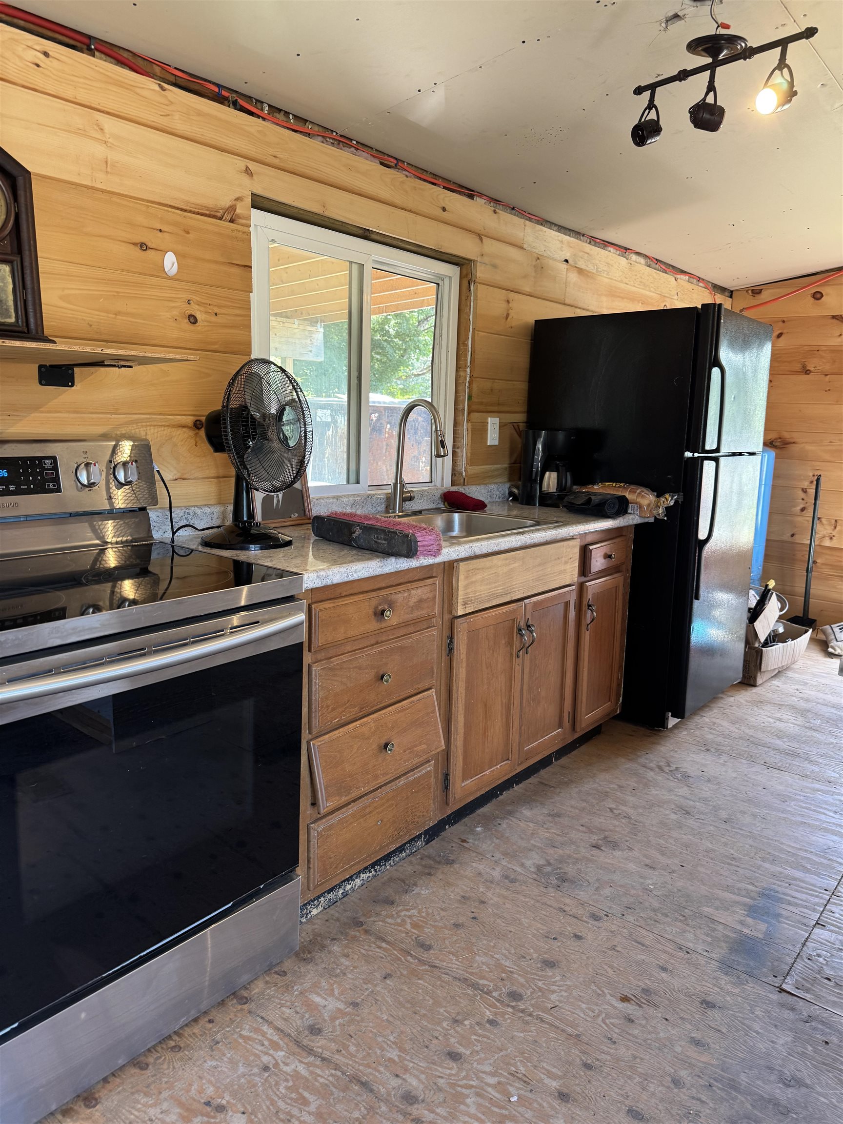 124 Clarendon Road Property Photo 7