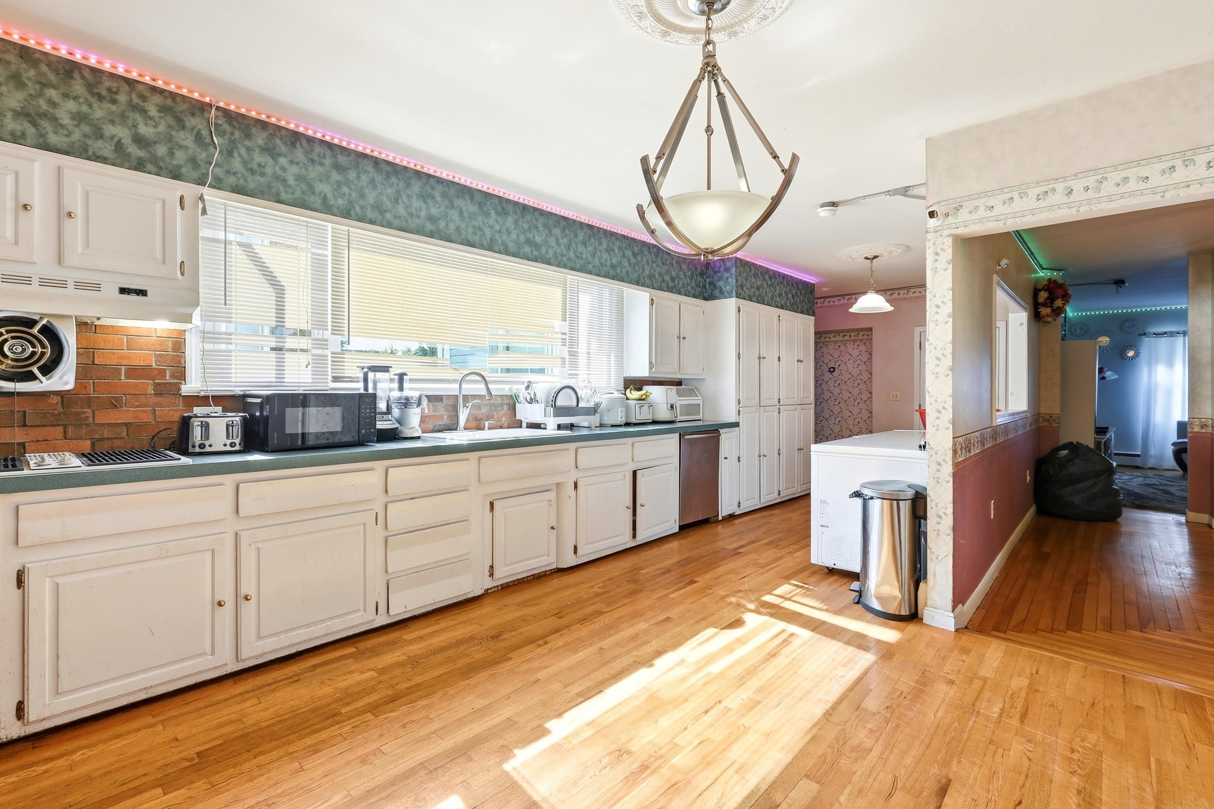 514 Hanover Street Property Photo 2