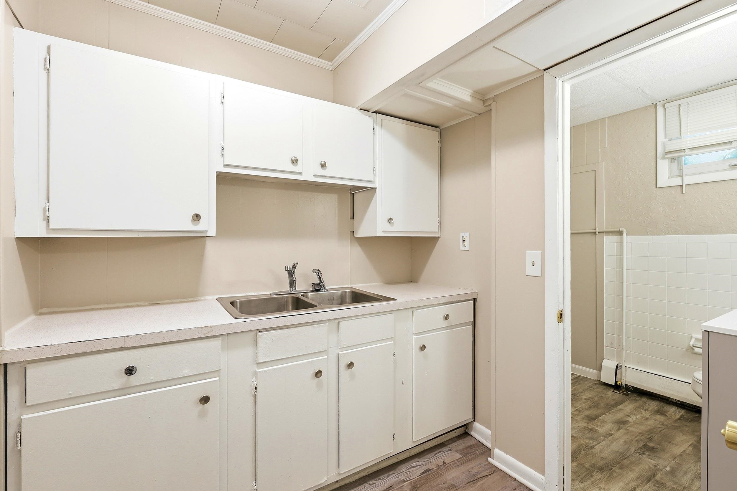 514 Hanover Street Property Photo 12