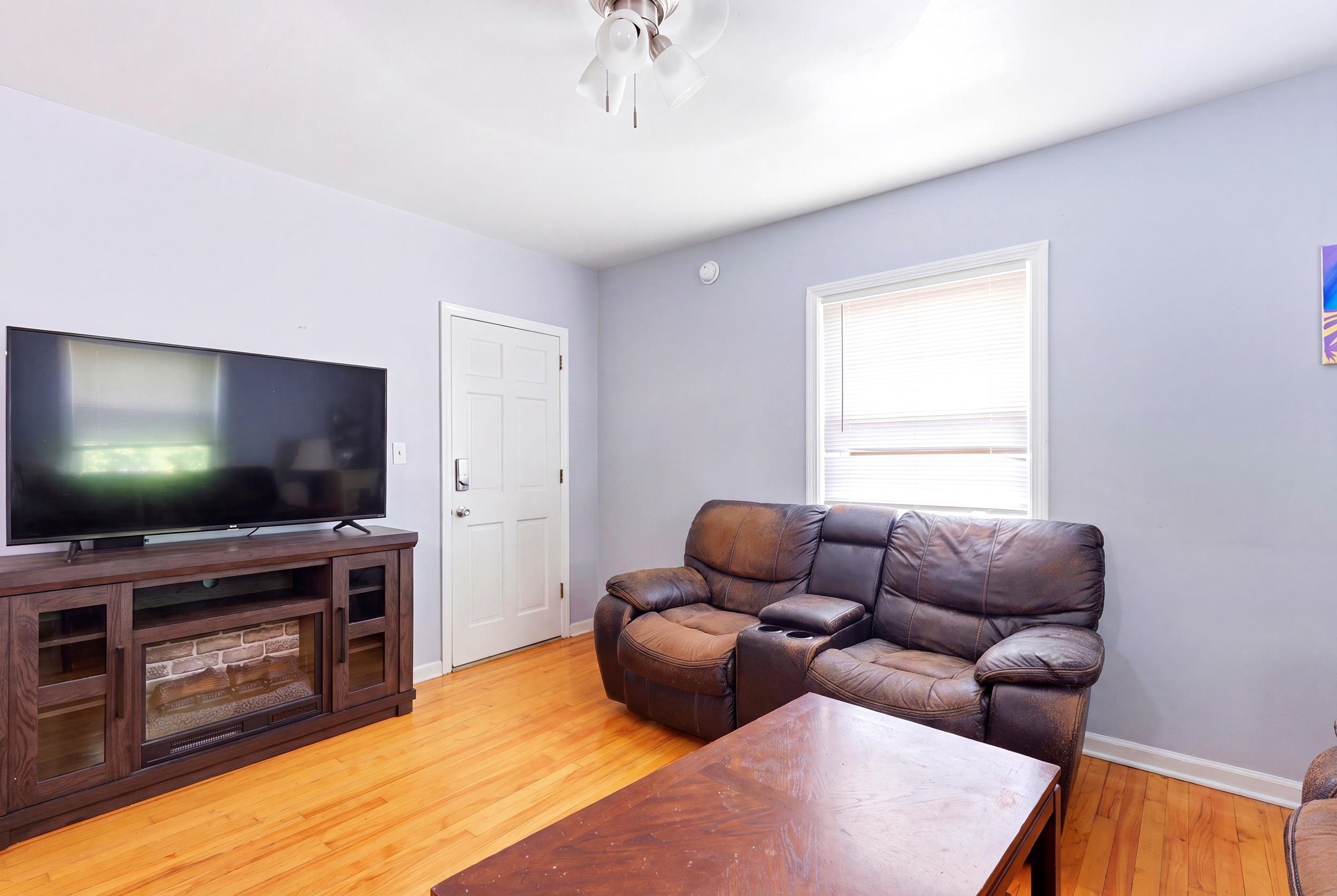514 Hanover Street Property Photo 19