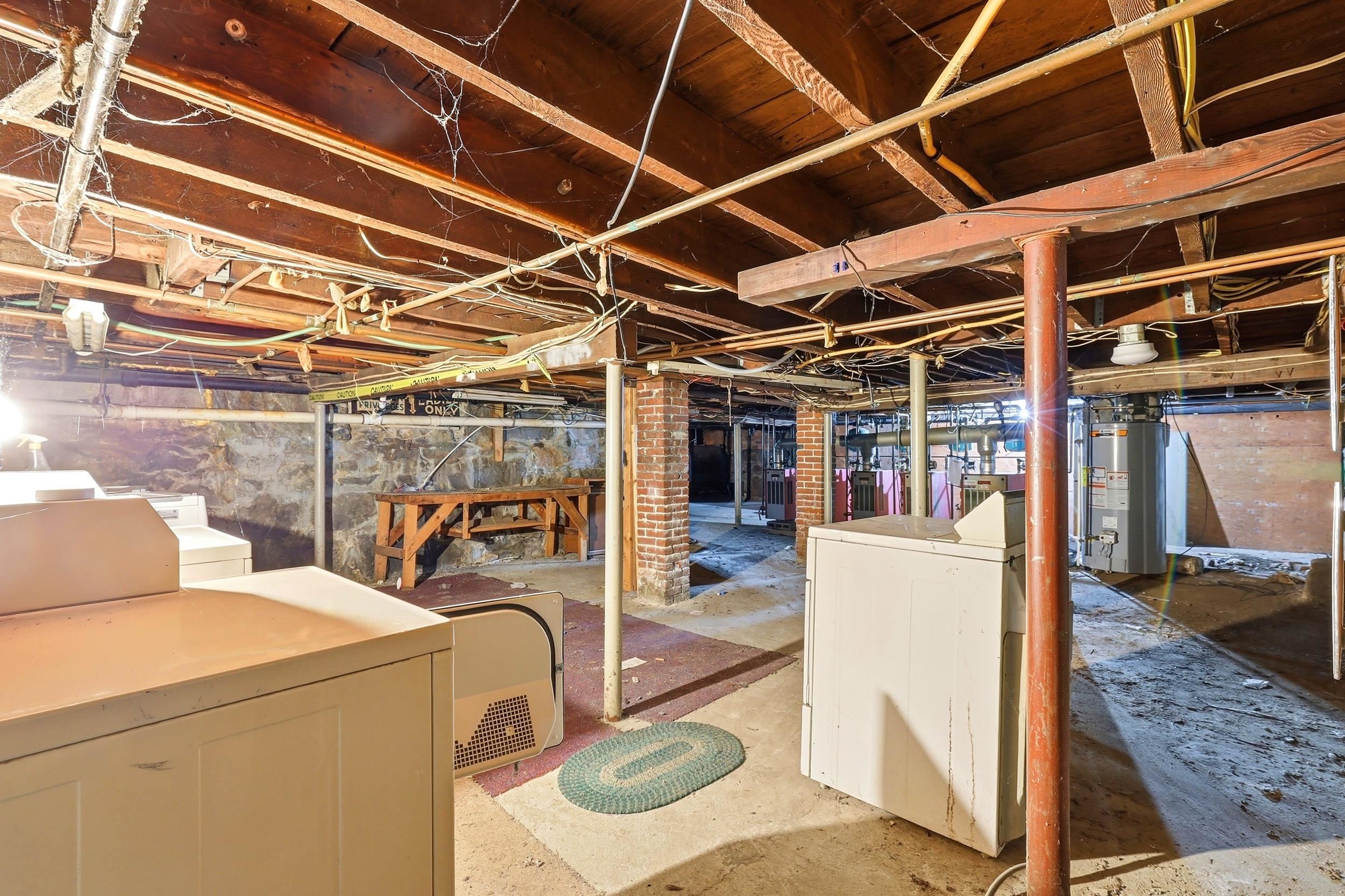 514 Hanover Street Property Photo 23