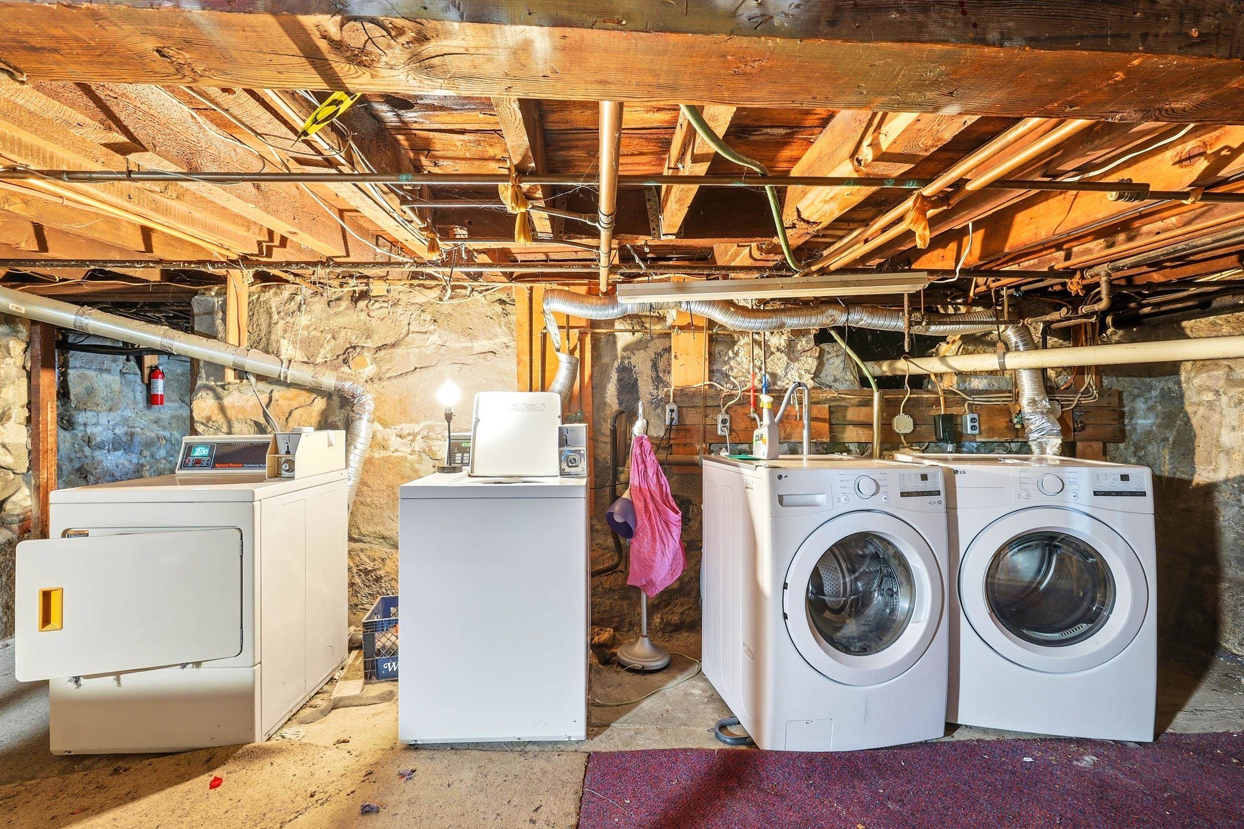 514 Hanover Street Property Photo 24