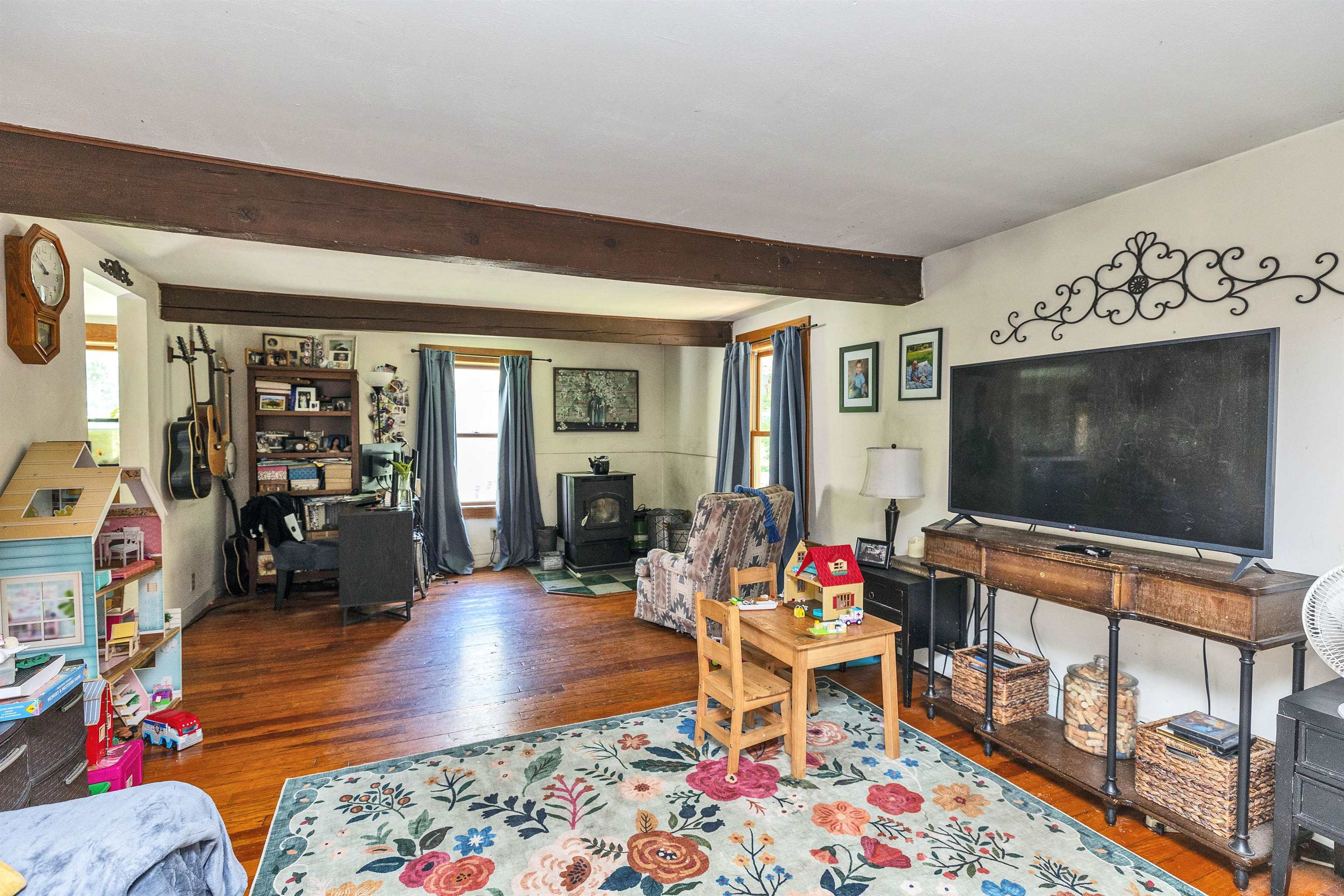 10 Kennedy Street Property Photo 17