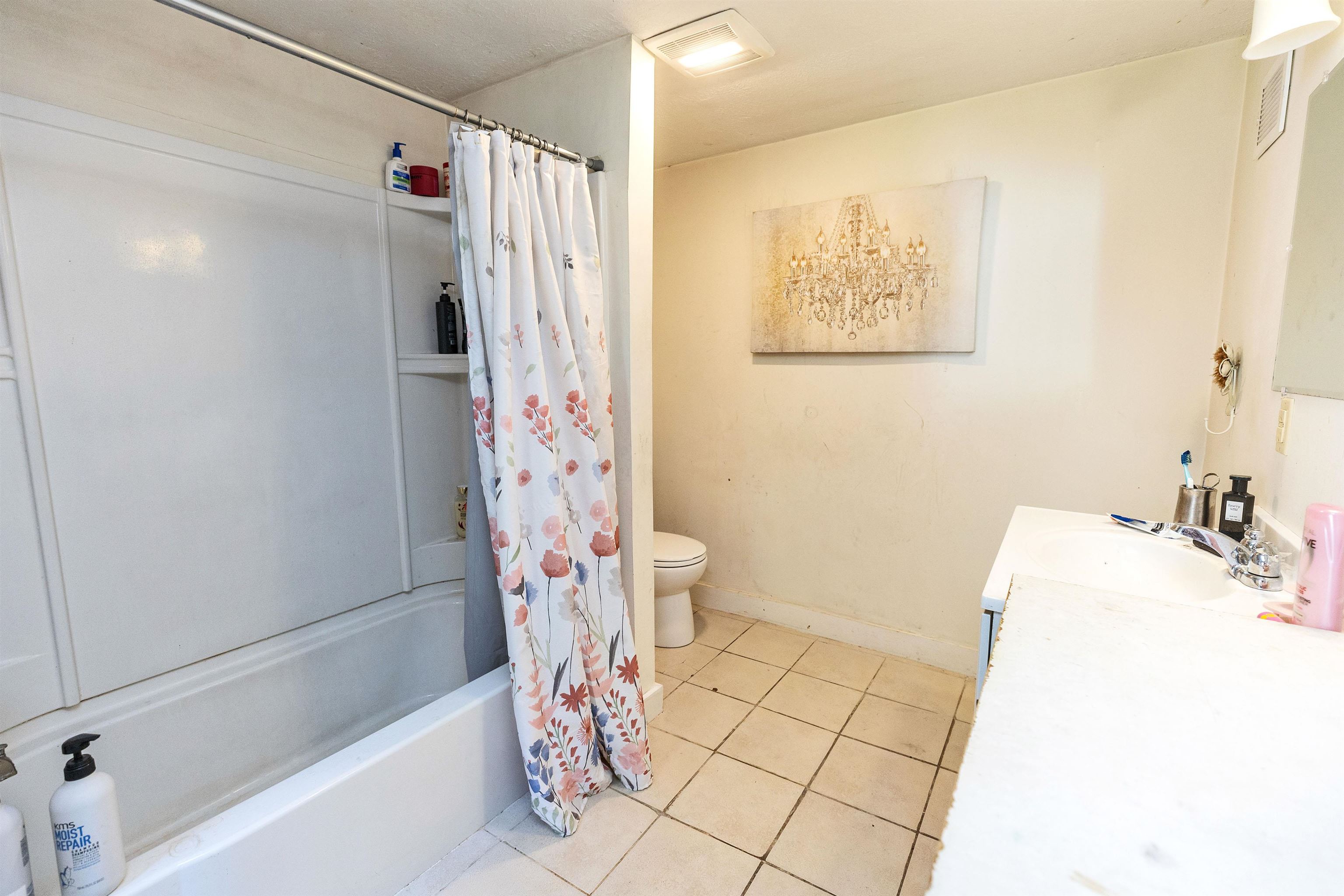 10 Kennedy Street Property Photo 21