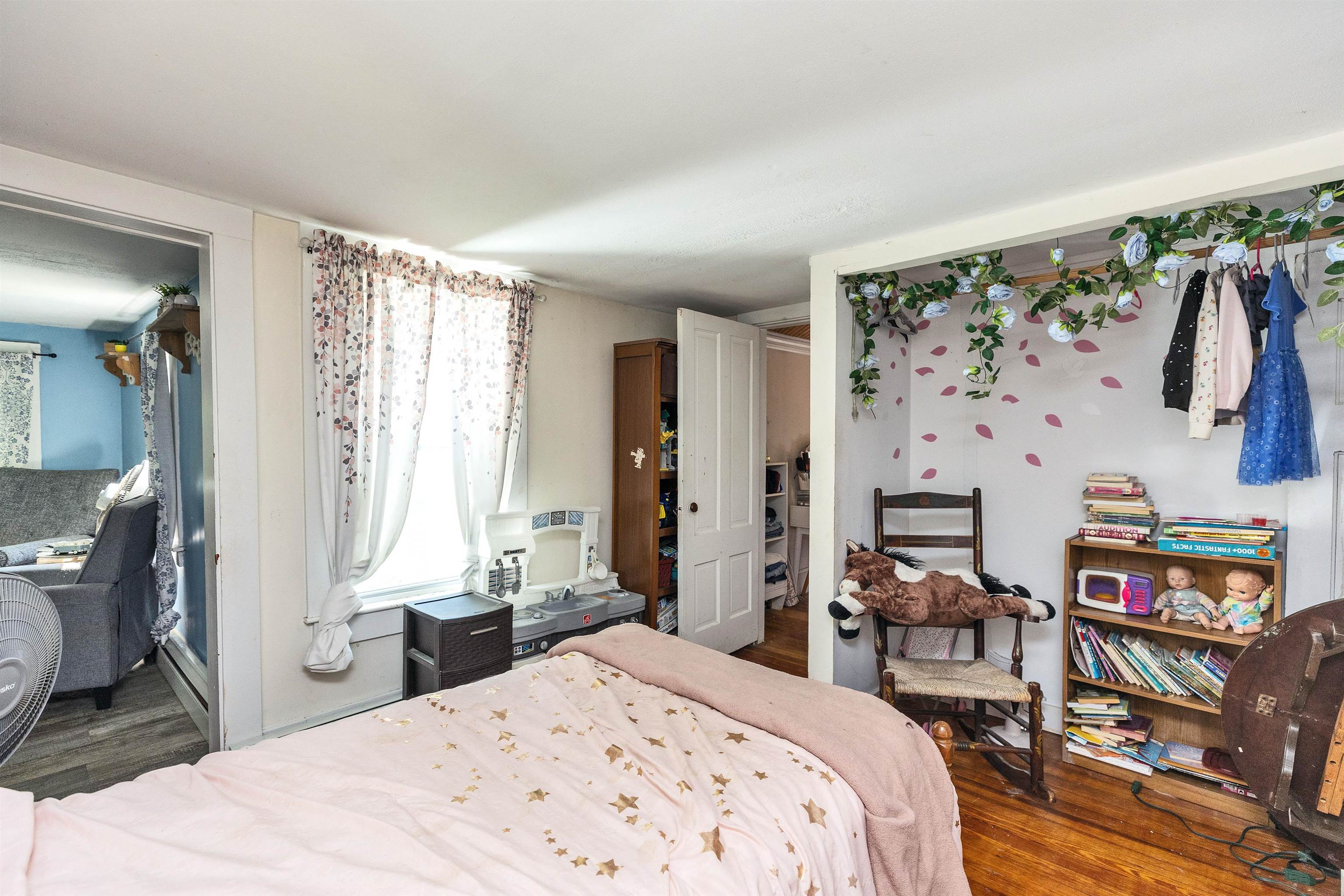 10 Kennedy Street Property Photo 29