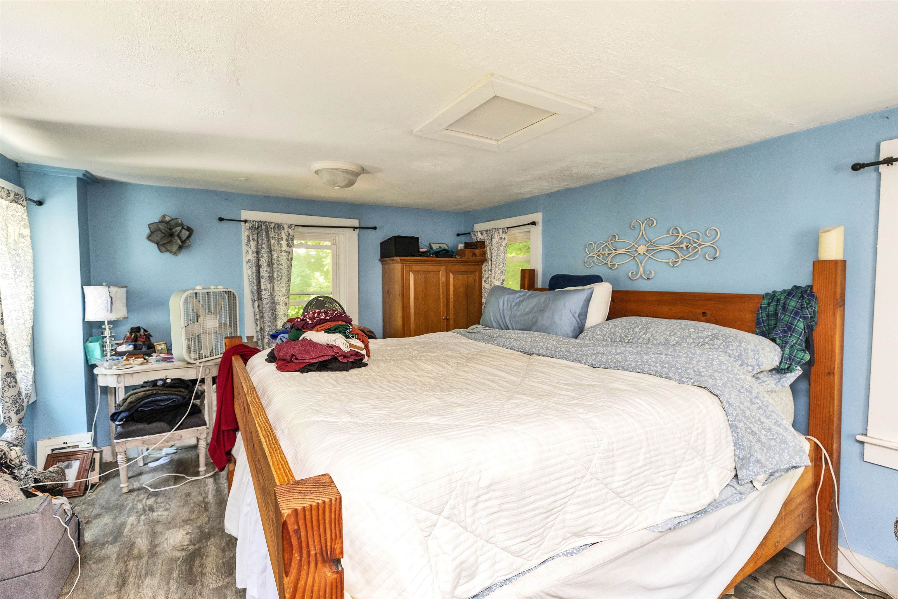 10 Kennedy Street Property Photo 35