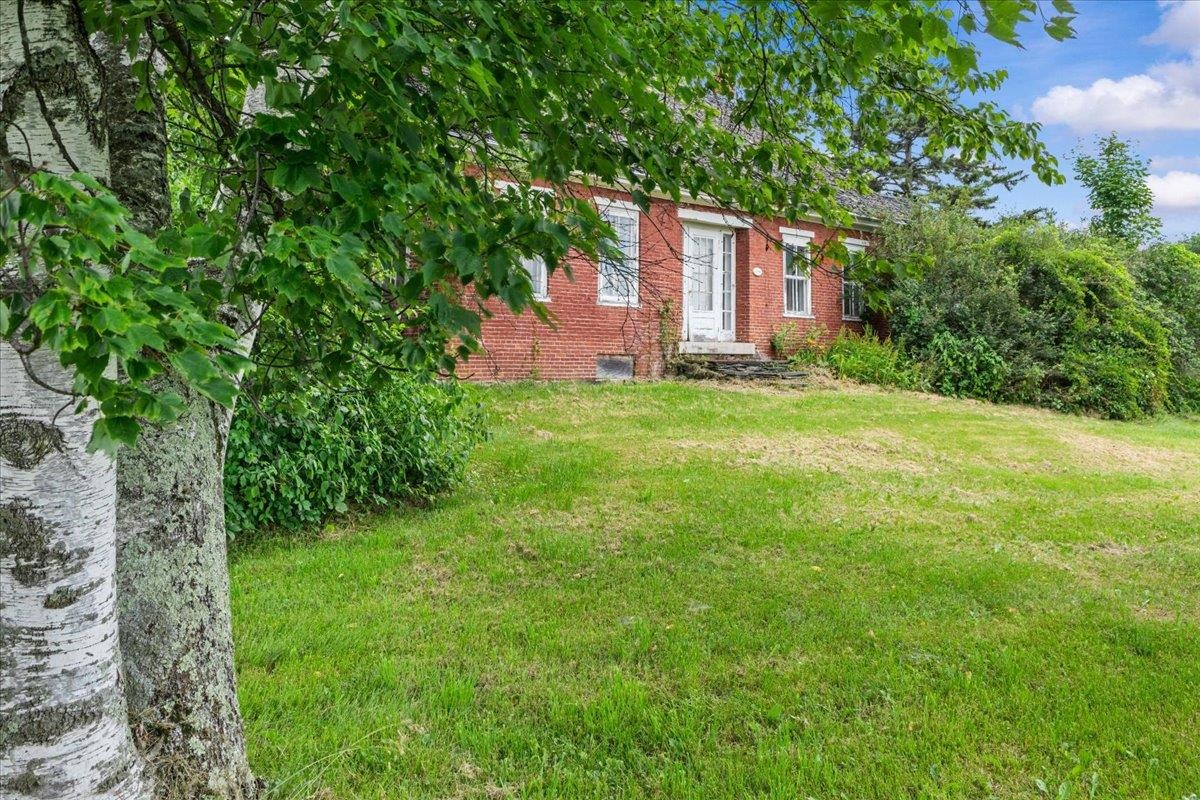 332 Luce Hill Road Property Photo 9