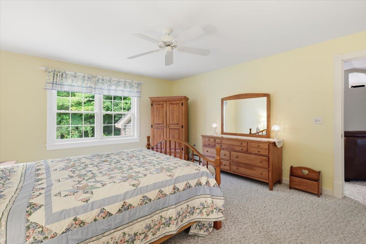 82 Honeysuckle Lane Property Photo 19