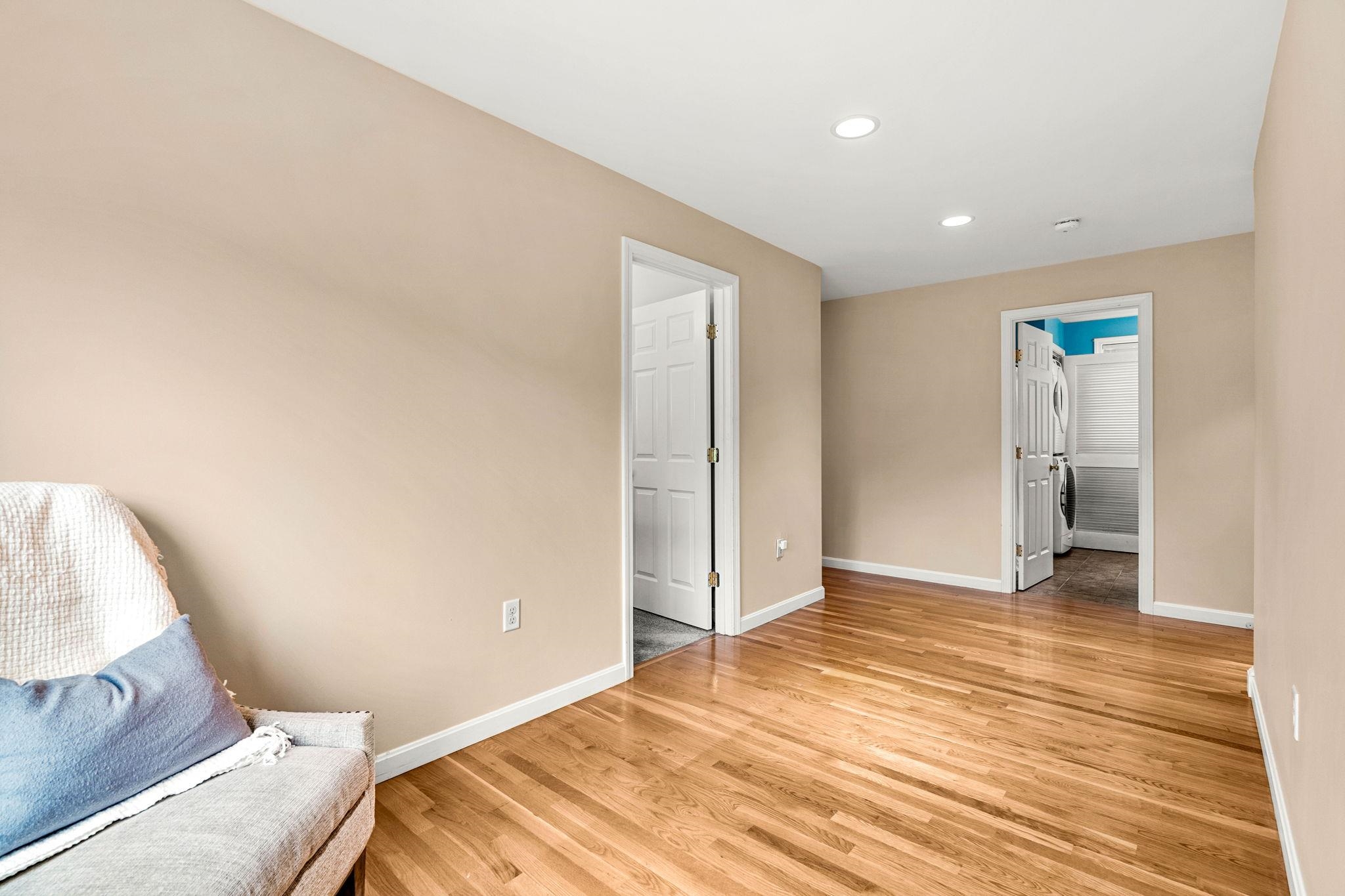 8 Leni Road Property Photo 25