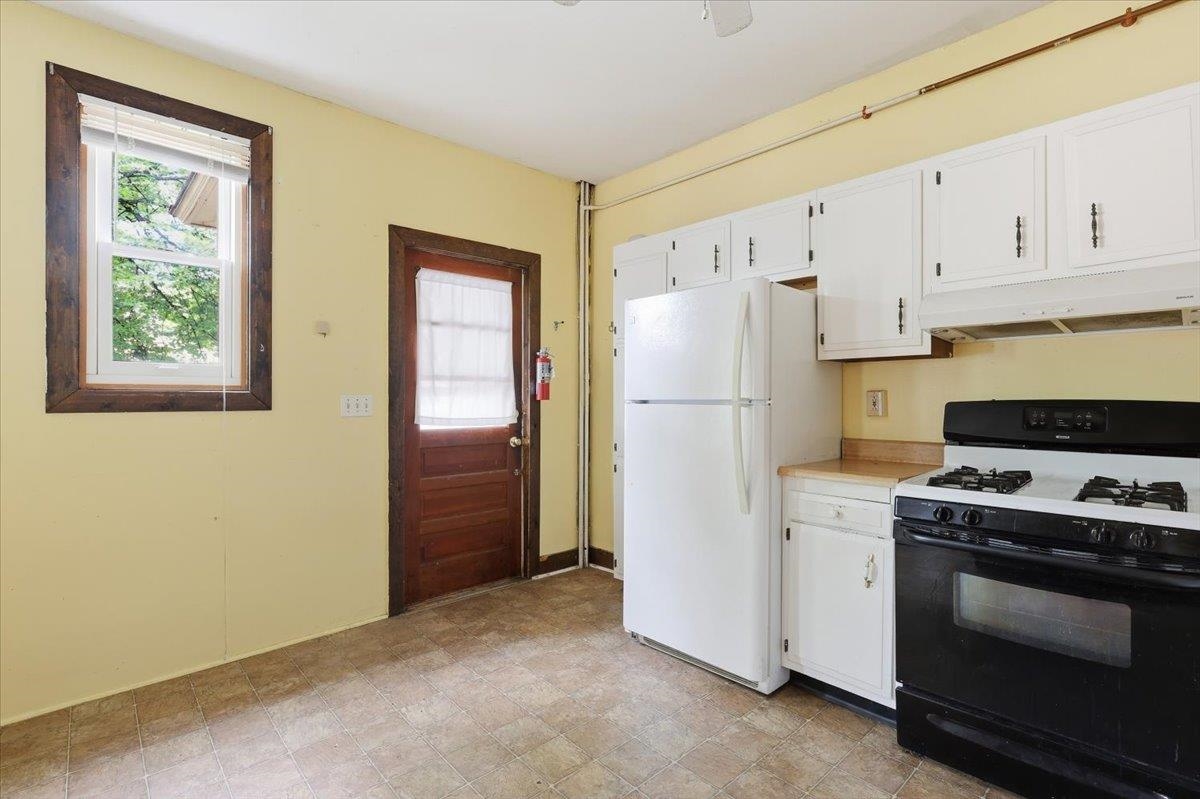 78-80 Loomis Street Property Photo 6