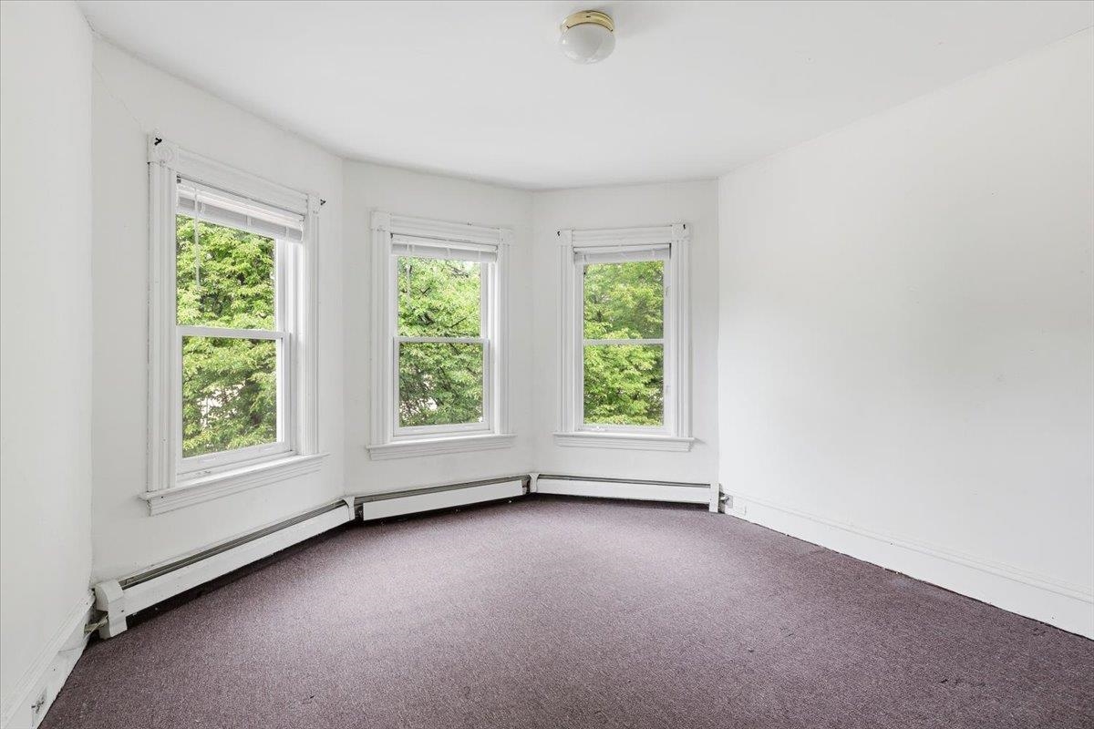 78-80 Loomis Street Property Photo 23