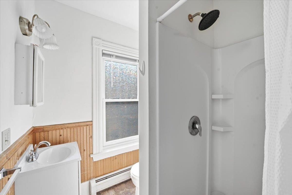 78-80 Loomis Street Property Photo 29