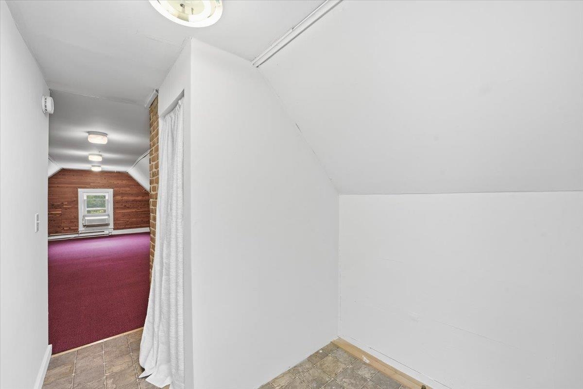 78-80 Loomis Street Property Photo 34