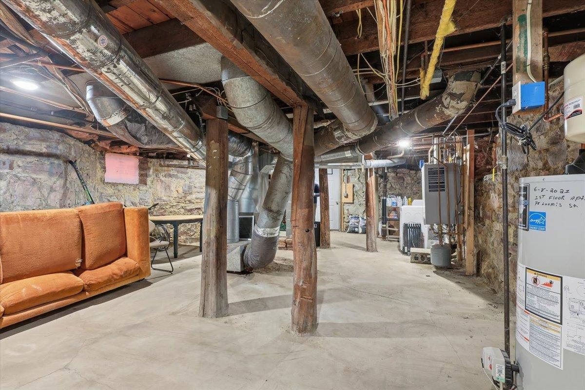 78-80 Loomis Street Property Photo 37